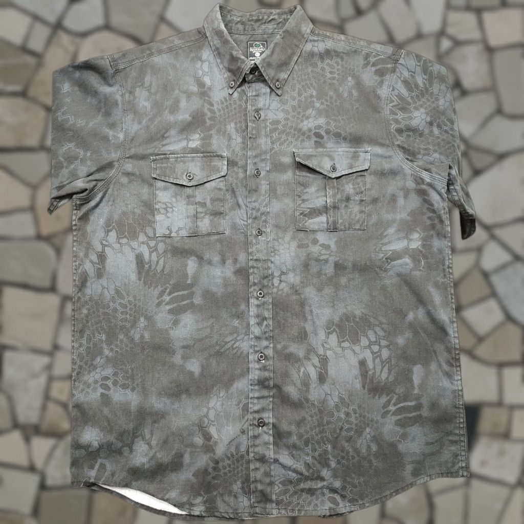 Vintage VINTAGE RedHead Mens Button-Down Shirt XL Black Camouflage Graphic 90s Retro Outdoor Nature Animals USA Mens Shirt XL Black Camouflage Button-Down Size US XL / EU 56 / 4 - 1 Thumbnail