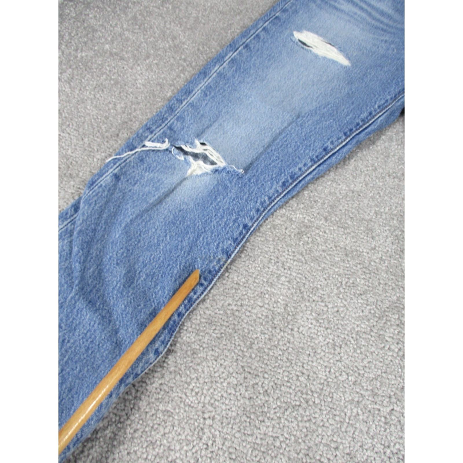 Levi's LEVI'S VINTAGE 501 Skinny Jeans Womens 25 Light Wash Blue Ripped Denim Size 42" / US 20 - 2 Thumbnail
