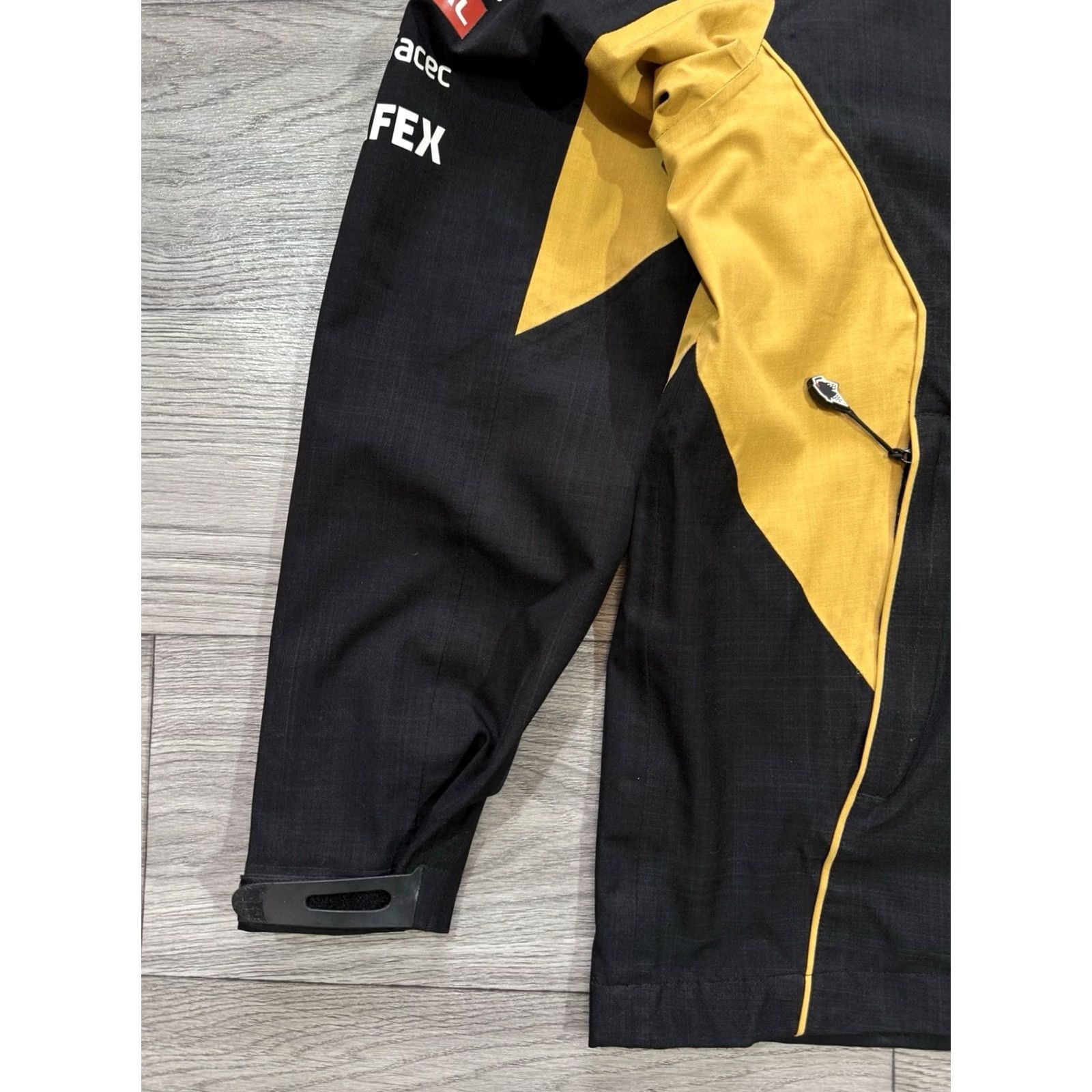 Vintage DS AUTOMOBILES TECHEETAH FORMUMA E RACING Jacket M Windbreaker Black Men's Full Zip Size US M / EU 48-50 / 2 - 4 Thumbnail
