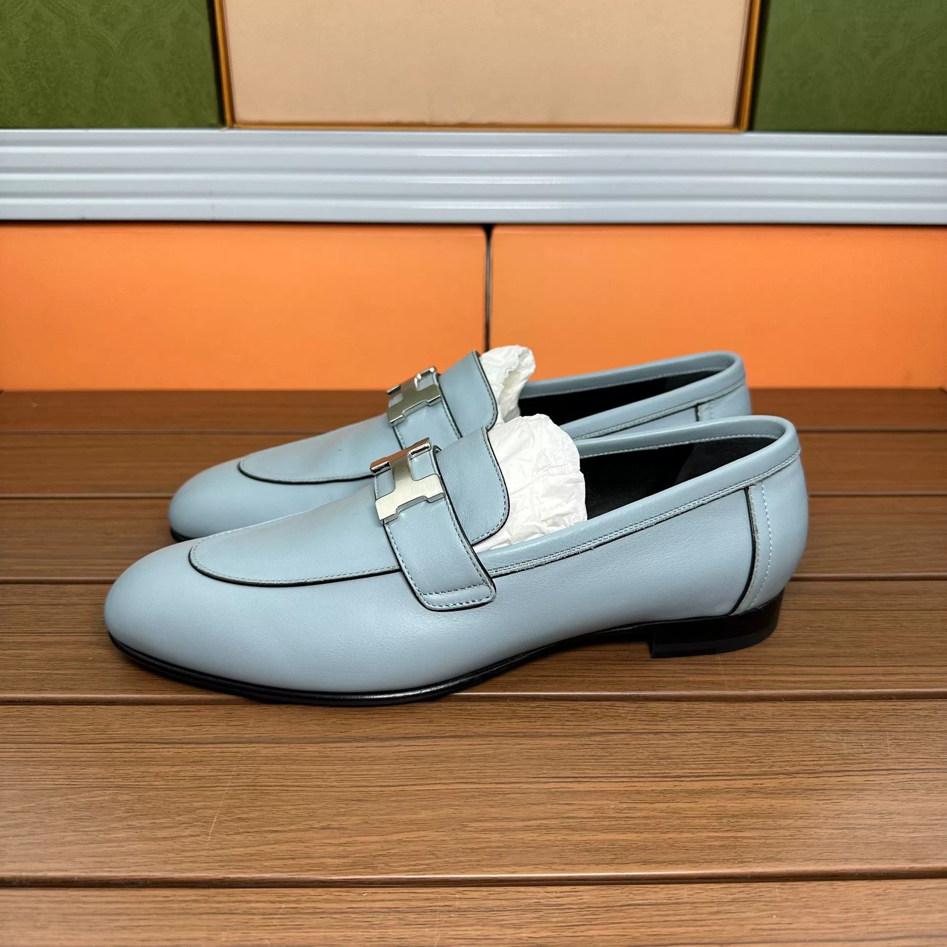 Hermes Hermes Casual Lowtop Sneakers it_37 Women Size US 7 / IT 37 - 1 Thumbnail