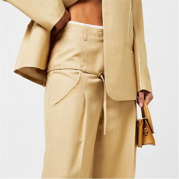 Jacquemus o1g2r1mq1024 Trousers in Beige Size 26" / US 2 / IT 38 - 3 Thumbnail