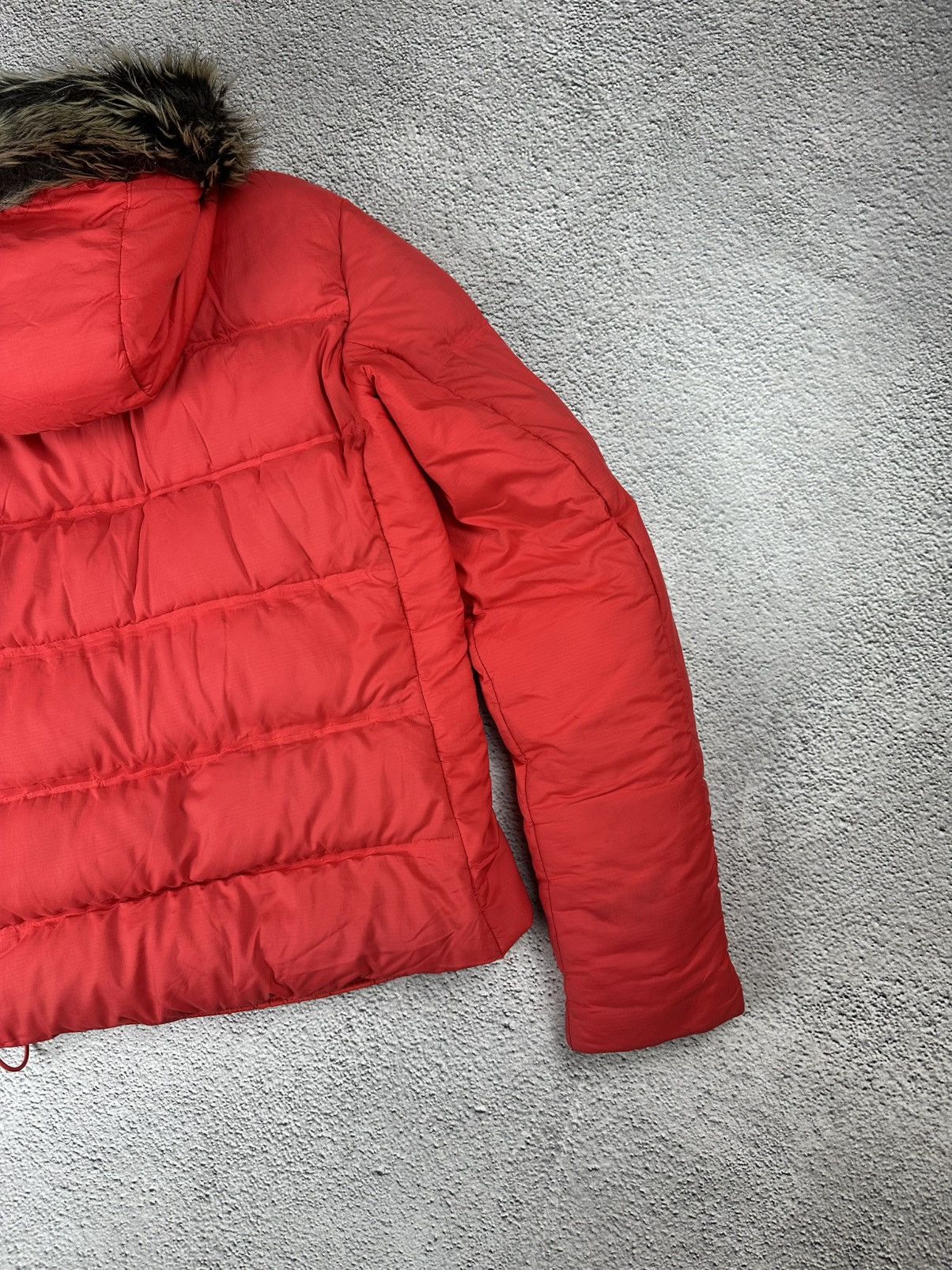 Nike ACG Vintage Nike ACG Down Puffer Jacket Washed Y2K Fur Fuzzy Size S / US 4 / IT 40 - 17 Thumbnail