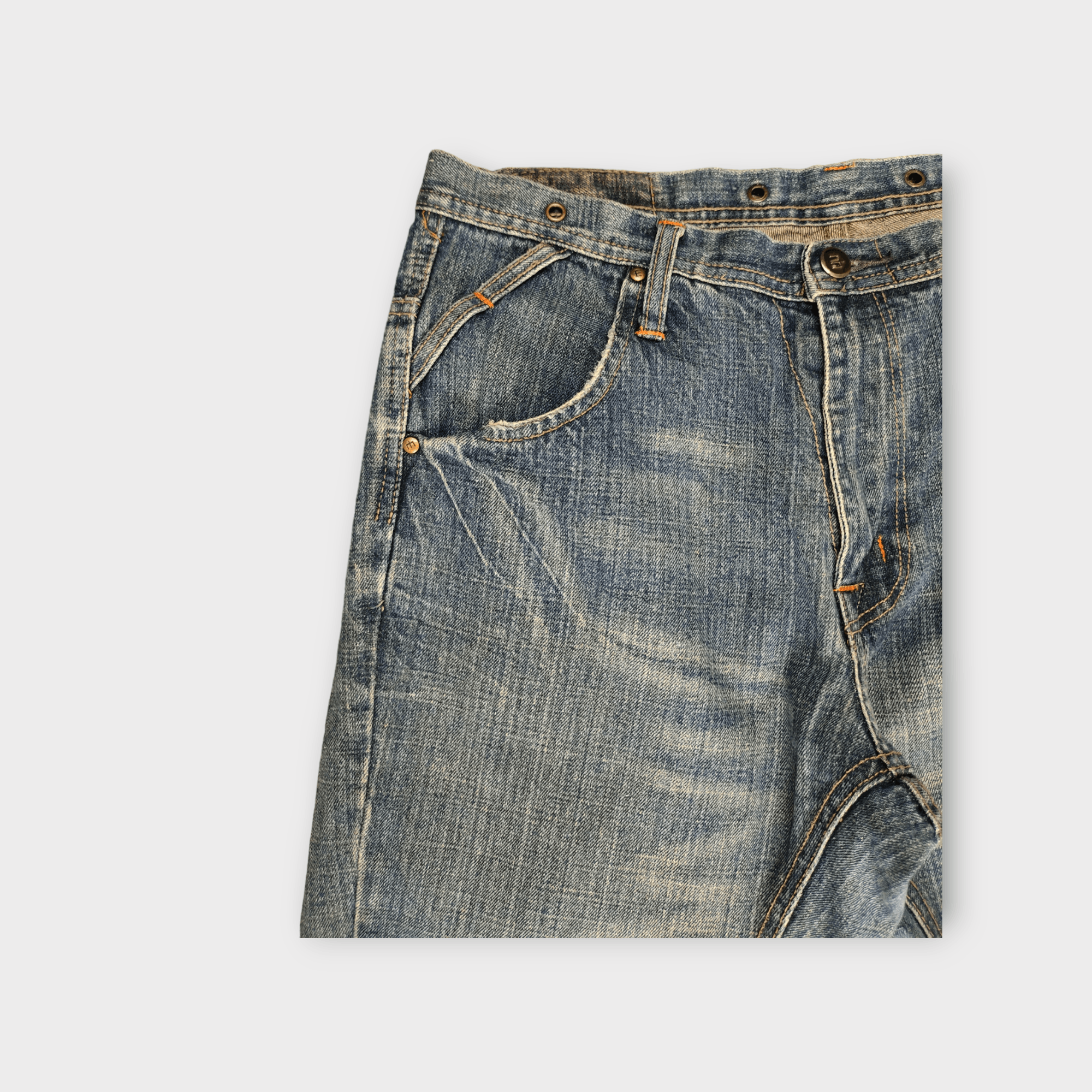 Comme des Garcons × Undercover Loose Jeans Edwin E-Function Clawmark Faded Curved Denim Size US 32 / EU 48 - 4 Thumbnail