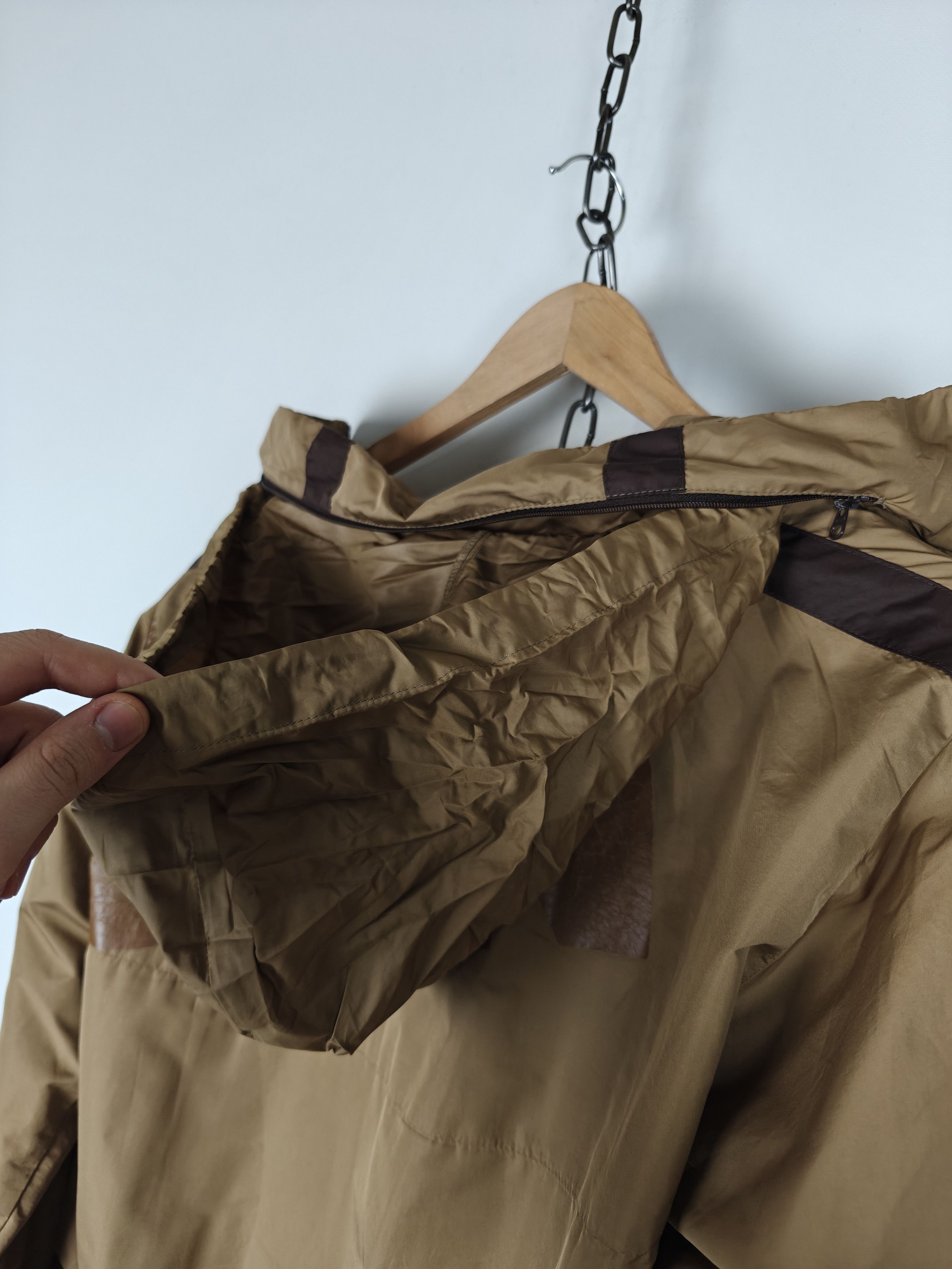 Nike Nike VTG Jacket Zip Hooded Brown size S Size US S / EU 44-46 / 1 - 10 Thumbnail