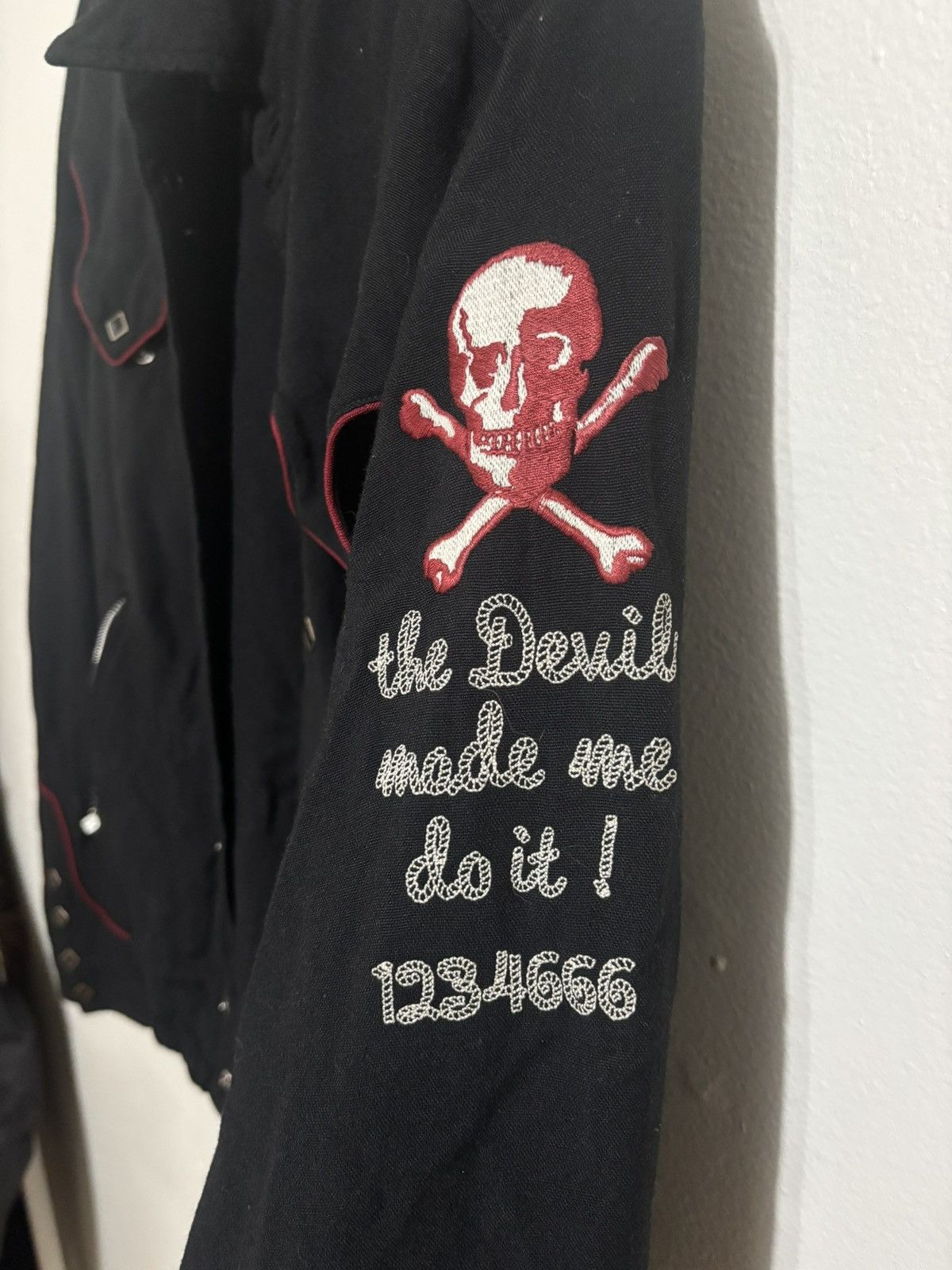 Hysteric Glamour Hysteric Glamour “The Devil Made Me Do It” Button up Size US S / EU 44-46 / 1 - 2 Thumbnail