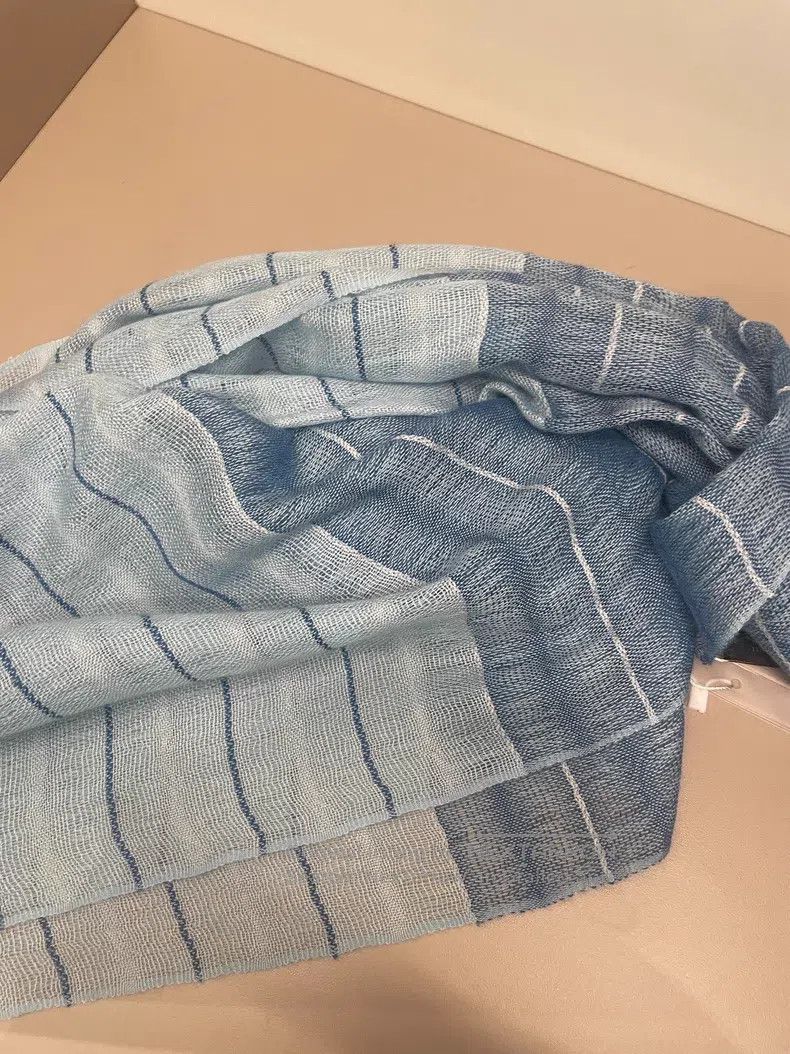 Loro Piana Loro Piana Sky Blue Cashmere Scarf Size ONE SIZE - 3 Thumbnail