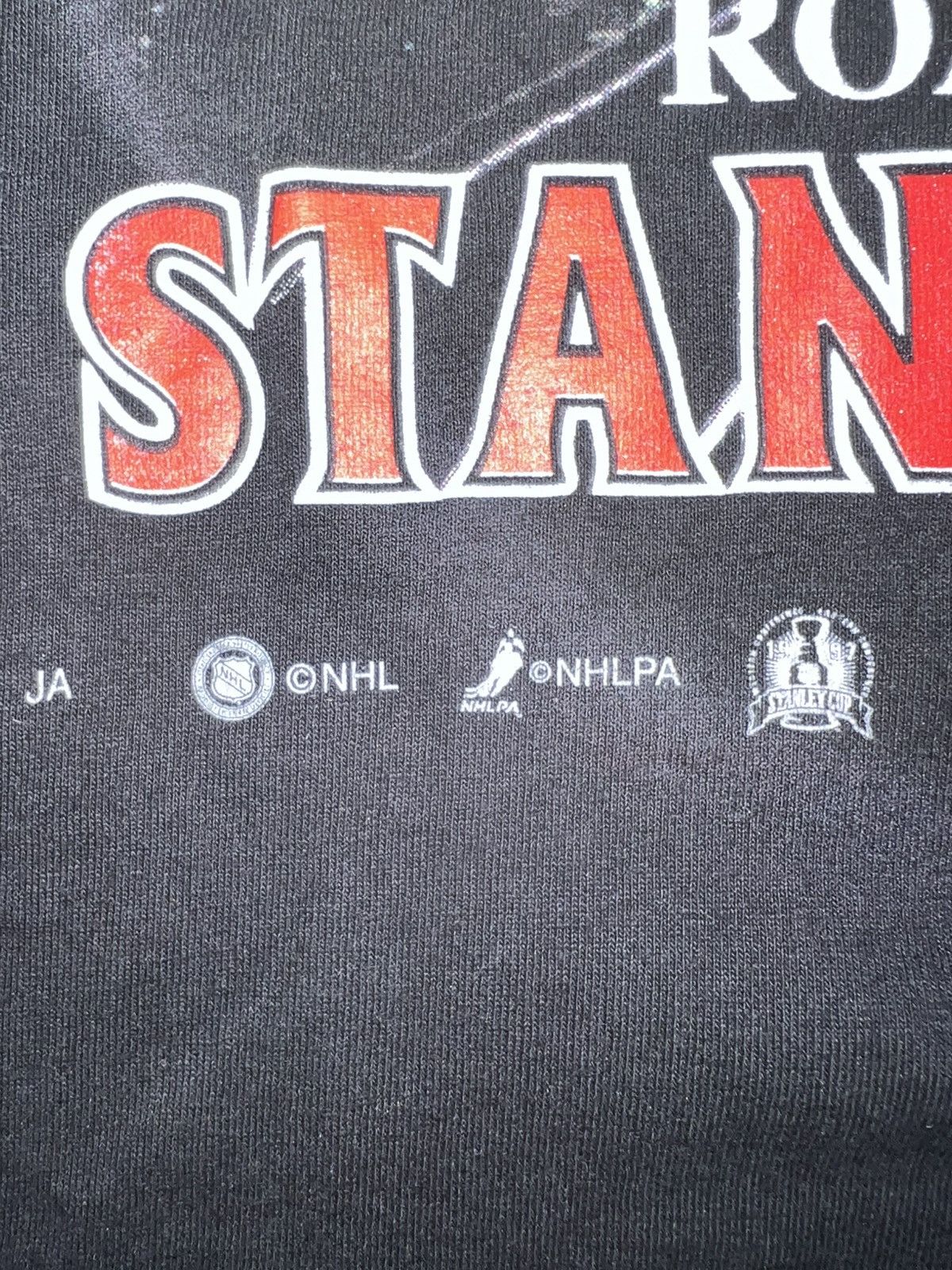 Vintage Vintage 1997 new jersey devils nhl stanley cup playoff tee Size US L / EU 52-54 / 3 - 3 Thumbnail