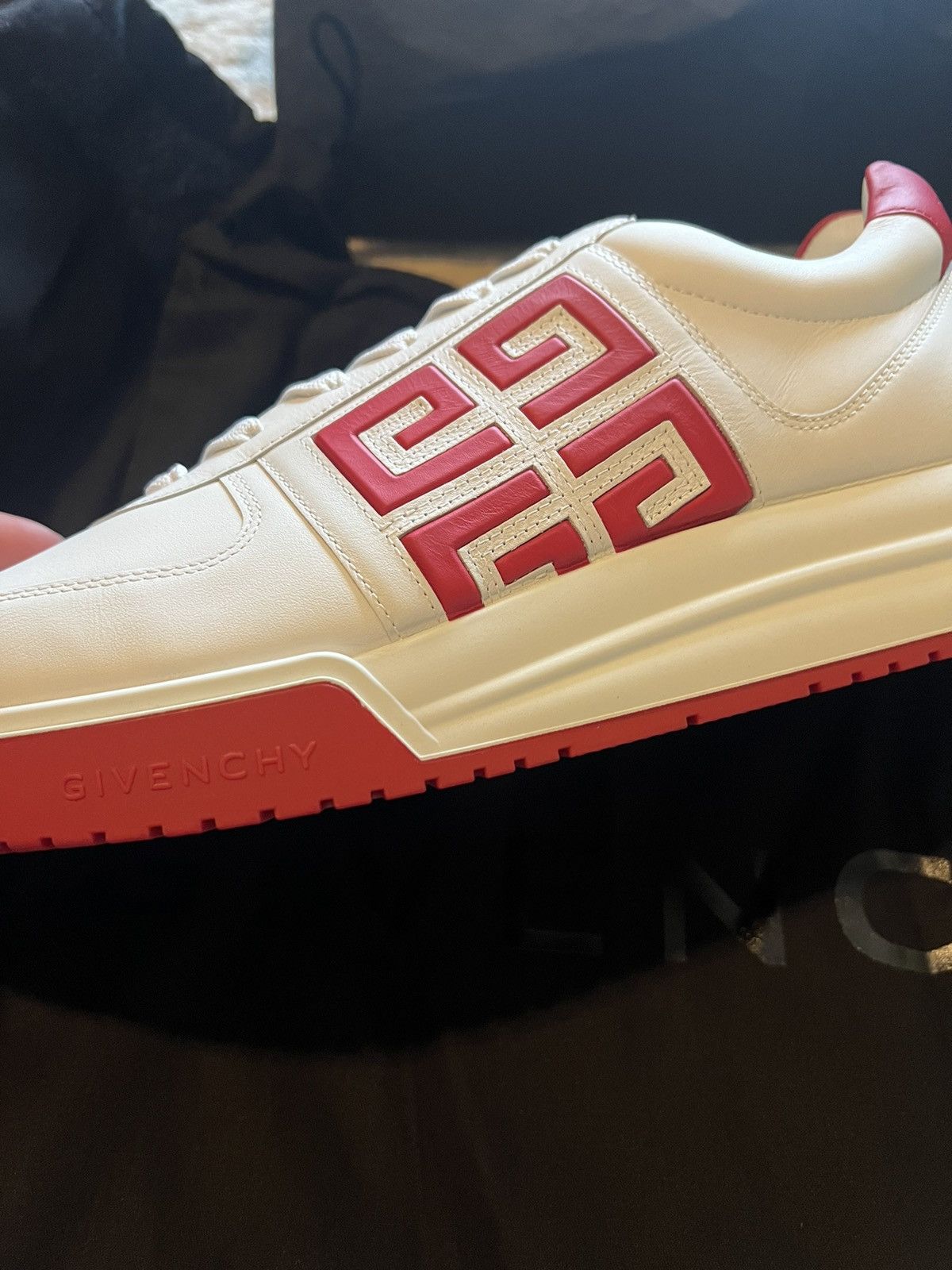 Givenchy Givenchy G4 Low Sneakers Size 11 *BRAND NEW* Size US 11 / EU 44 - 8 Thumbnail