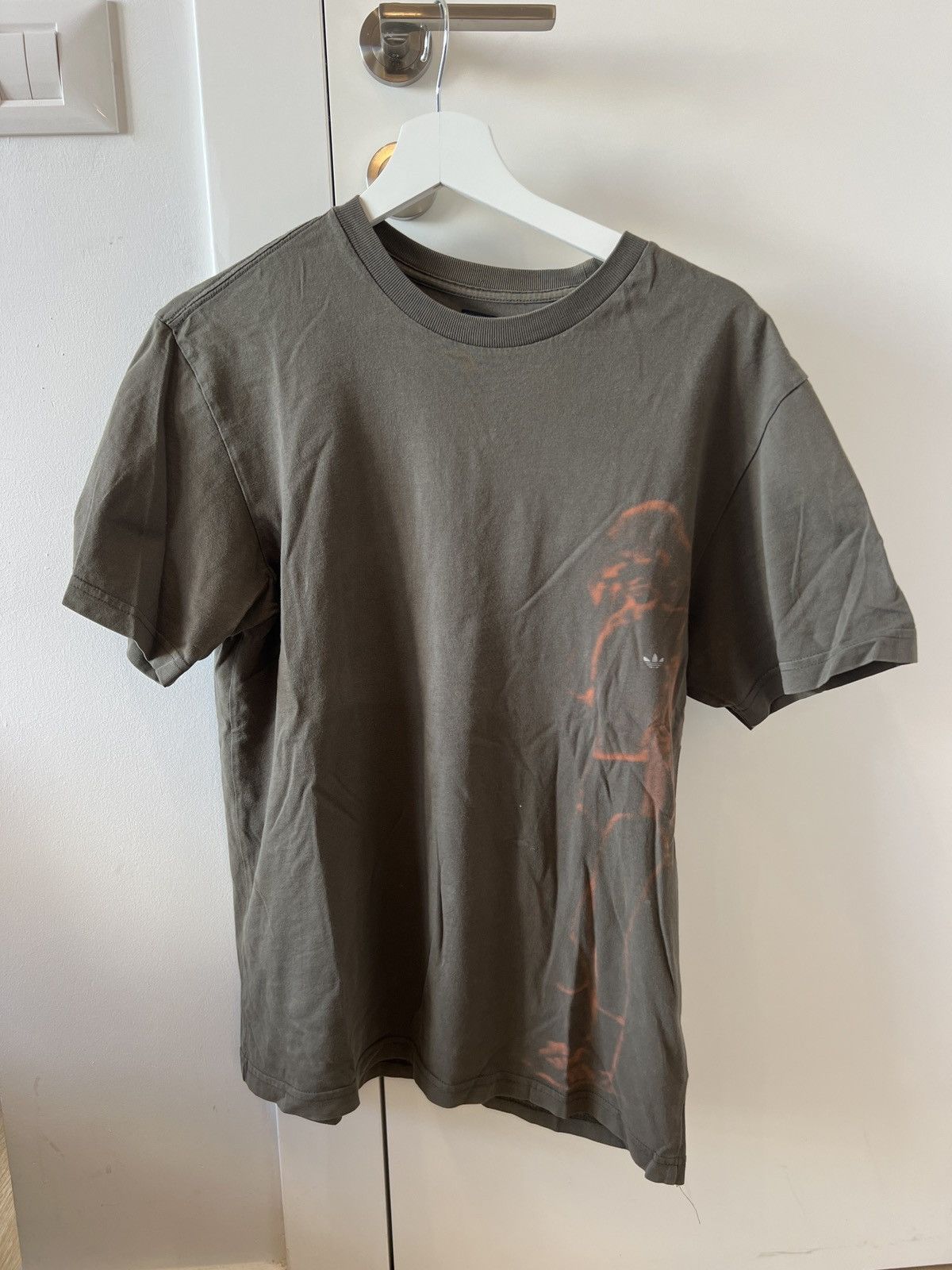 Adidas Rare Adidas Originals Hand-Made T-Shirt Size US M / EU 48-50 / 2 - 2 Thumbnail