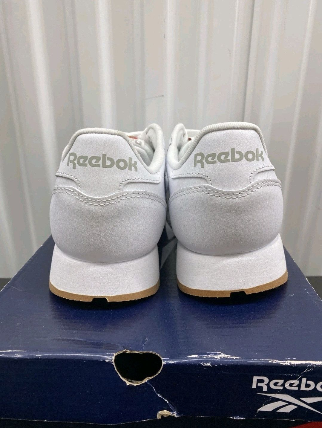 Reebok Reebok Classic Leather White Grey Gum Size 8. Tried-On Only Size US 8 / EU 41 - 5 Thumbnail
