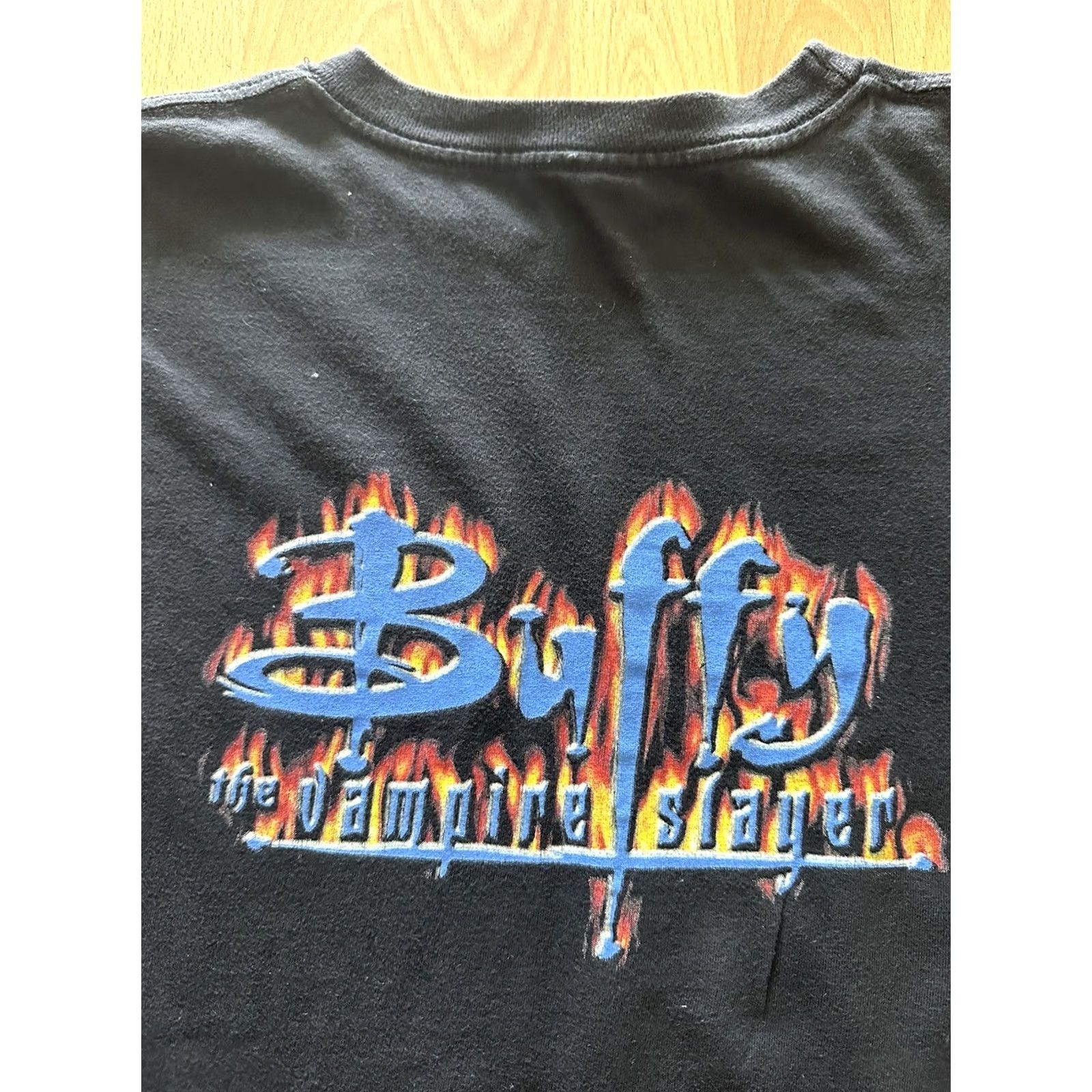 Vintage VINTAGE Buffy the Vampire Slayer T-shirt XL Men Black 90s Angel Cotton Tee Size US XL / EU 56 / 4 - 7 Thumbnail