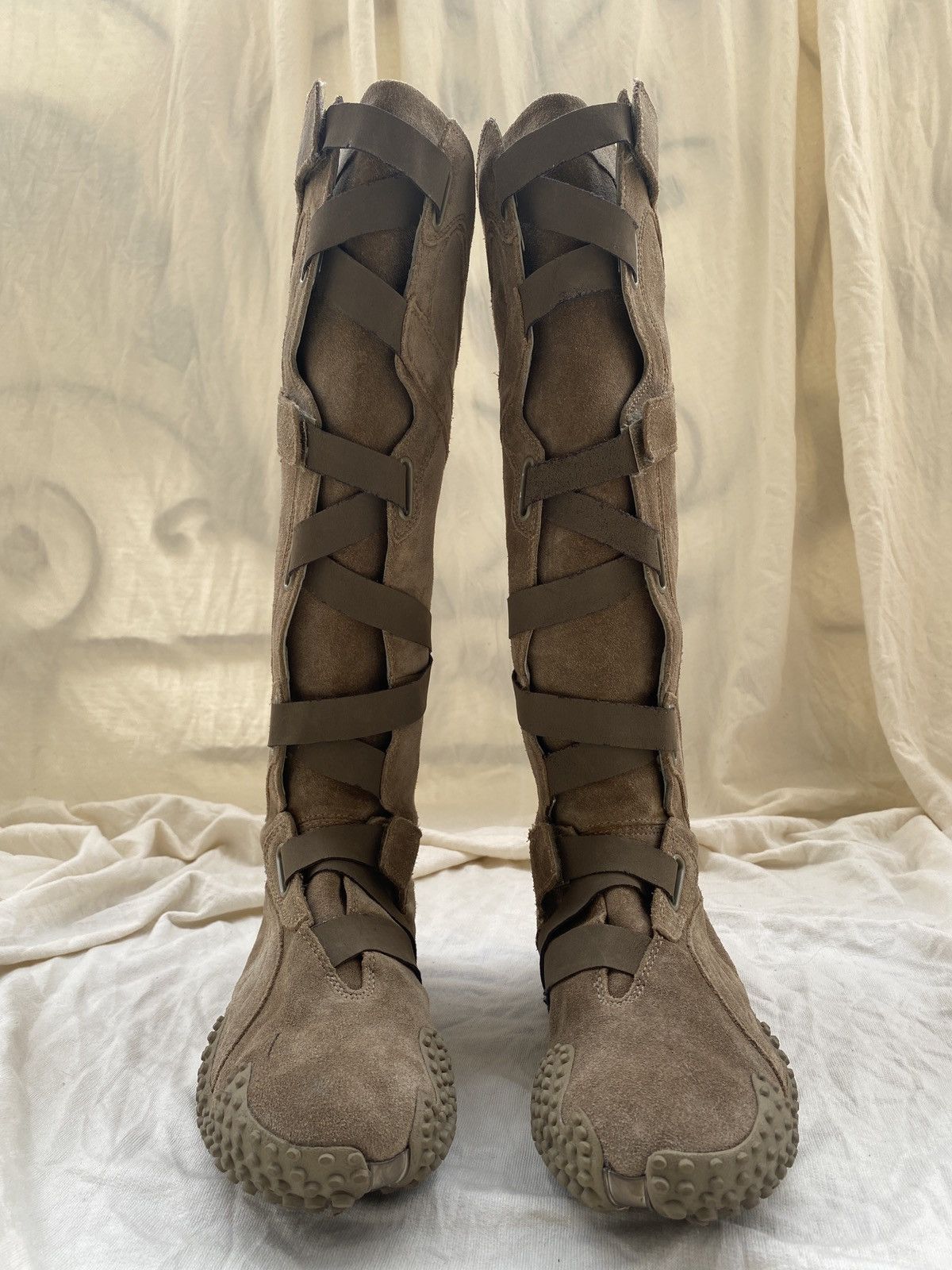Vintage Puma strap on boots (Mostro alto)