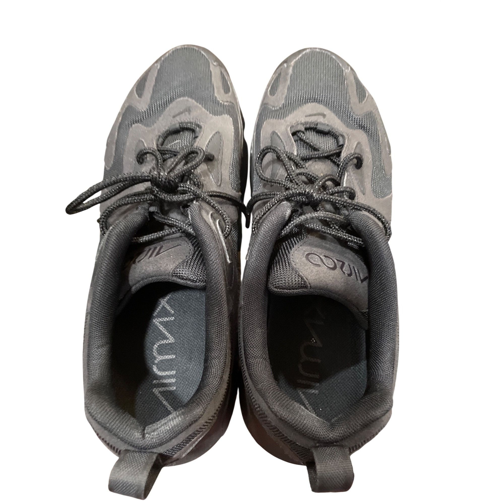 Nike Nike Air Max 200 triple black mens running sneakers sz 11 SK Size US 11 / EU 44 - 13 Thumbnail