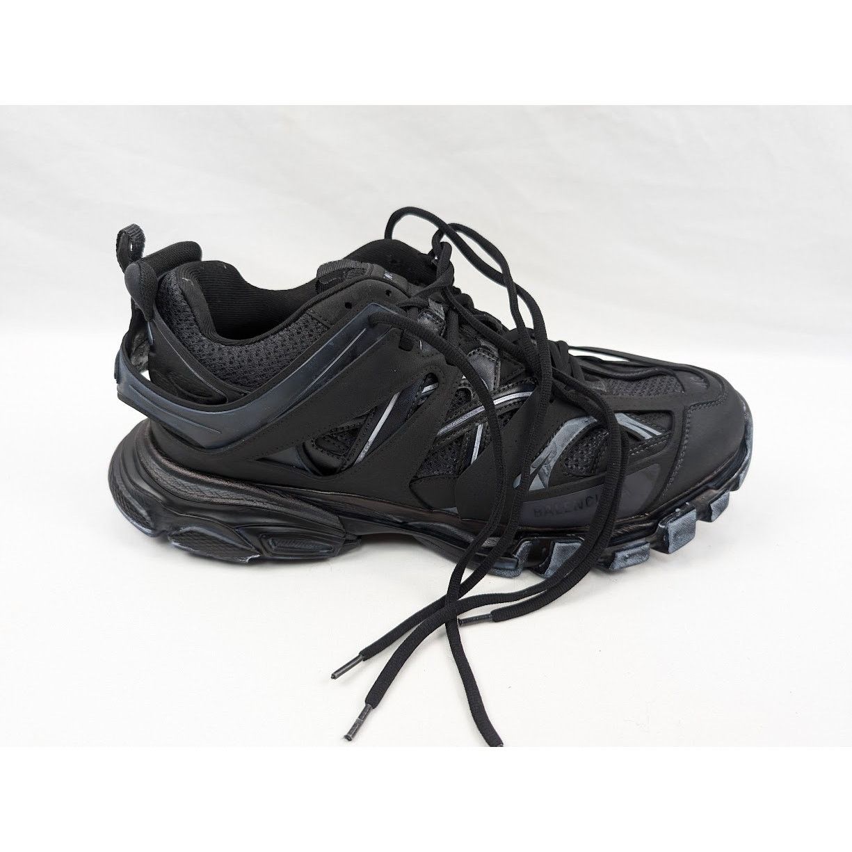 Balenciaga o1rshd1 Track Low-Top Sneakers in Faded Black Size US 13 / EU 46 - 2 Thumbnail