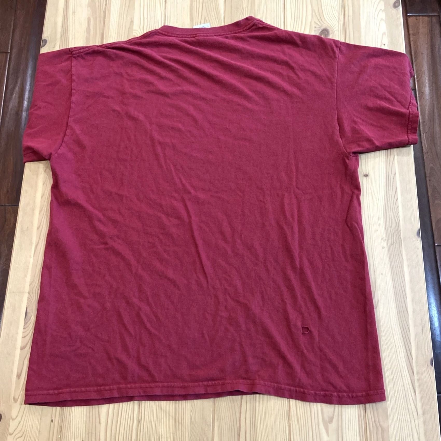 Vintage VINTAGE? Aumakua Legends Lono T-Shirt Adult Large Red Graphic Hawaii Island Size US L / EU 52-54 / 3 - 6 Thumbnail