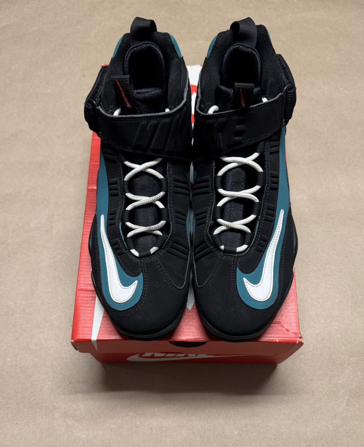 Nike Air Griffey Max 1 Retro Black Freshwater 2021 sz 10.5! display picture 3