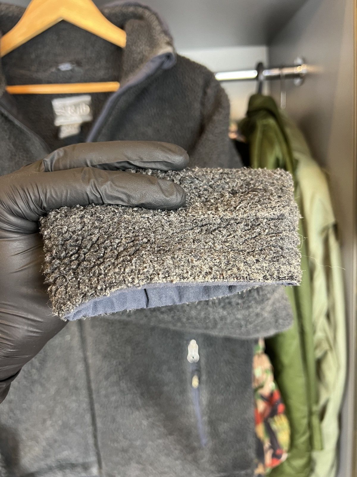 Rab × Vintage Gorpcore Vintage Rab Sherpa Deep Pile Fleece Jacket Size US XL / EU 56 / 4 - 11 Thumbnail