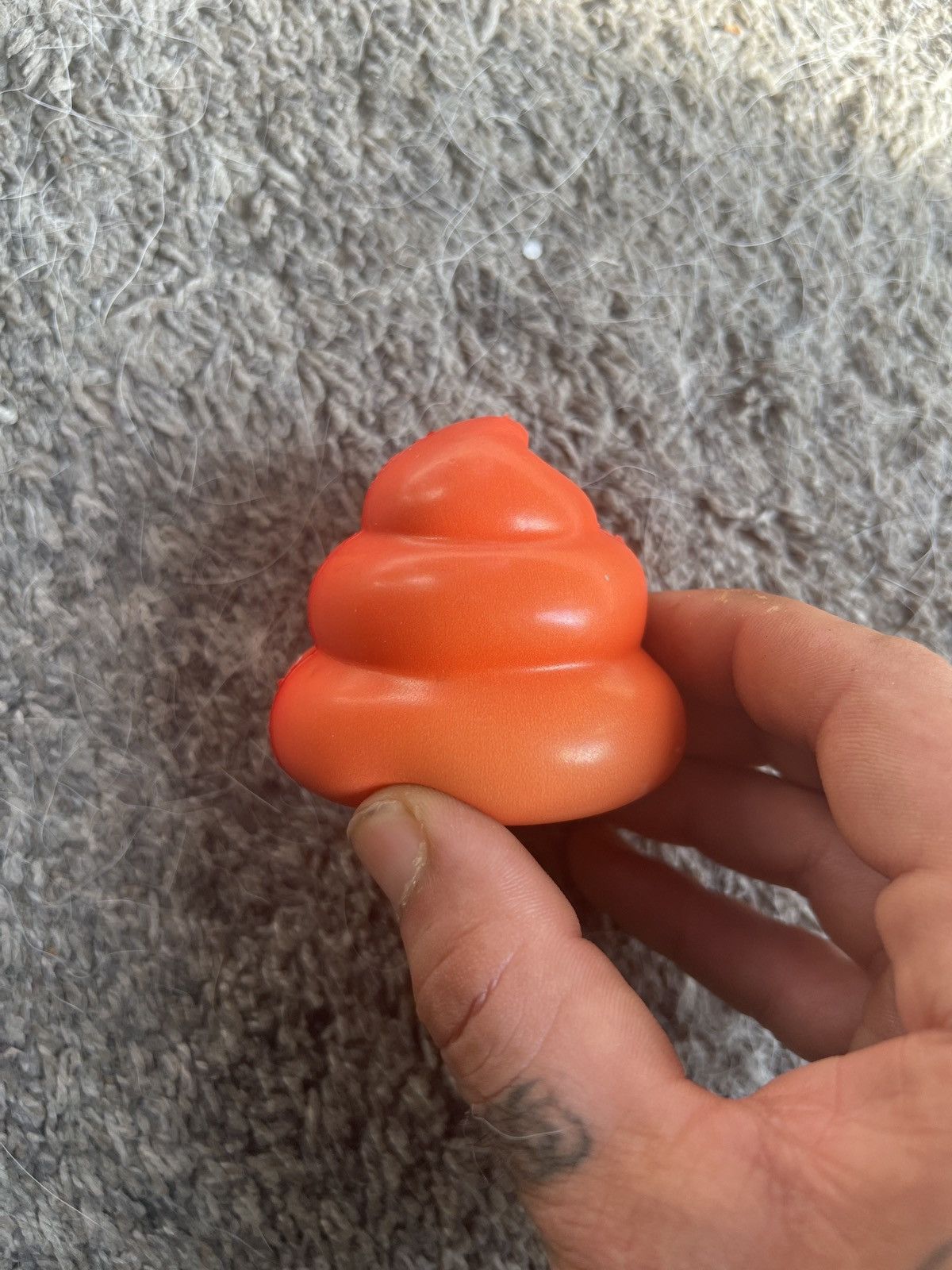 Hypebeast Grin Studios Fox Amazing Poop Squishy Size ONE SIZE - 3 Thumbnail