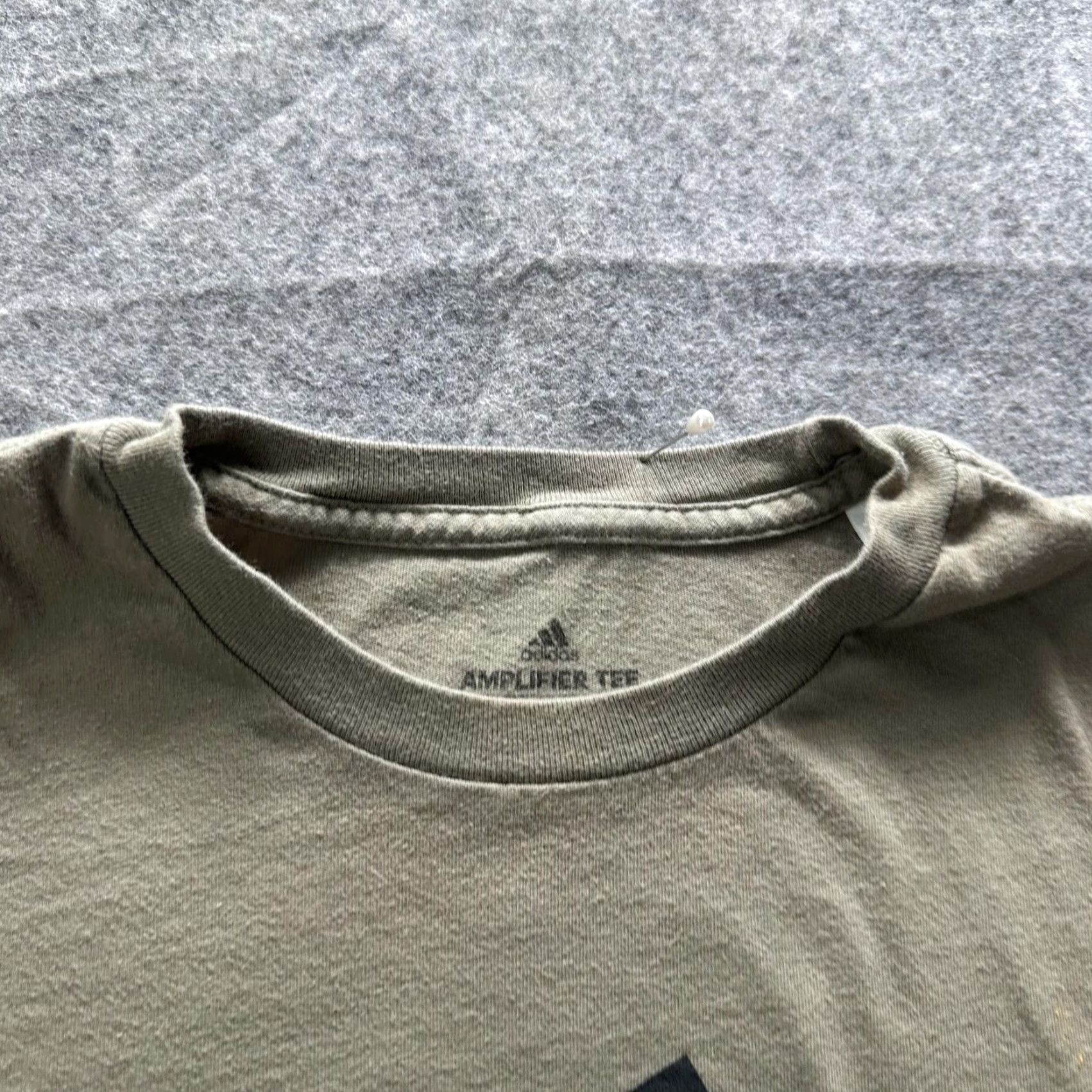 Adidas Adidas Shirt Mens Medium Green Amplifier Tee Logo Graphic Long Sleeve Sports Size US M / EU 48-50 / 2 - 3 Thumbnail