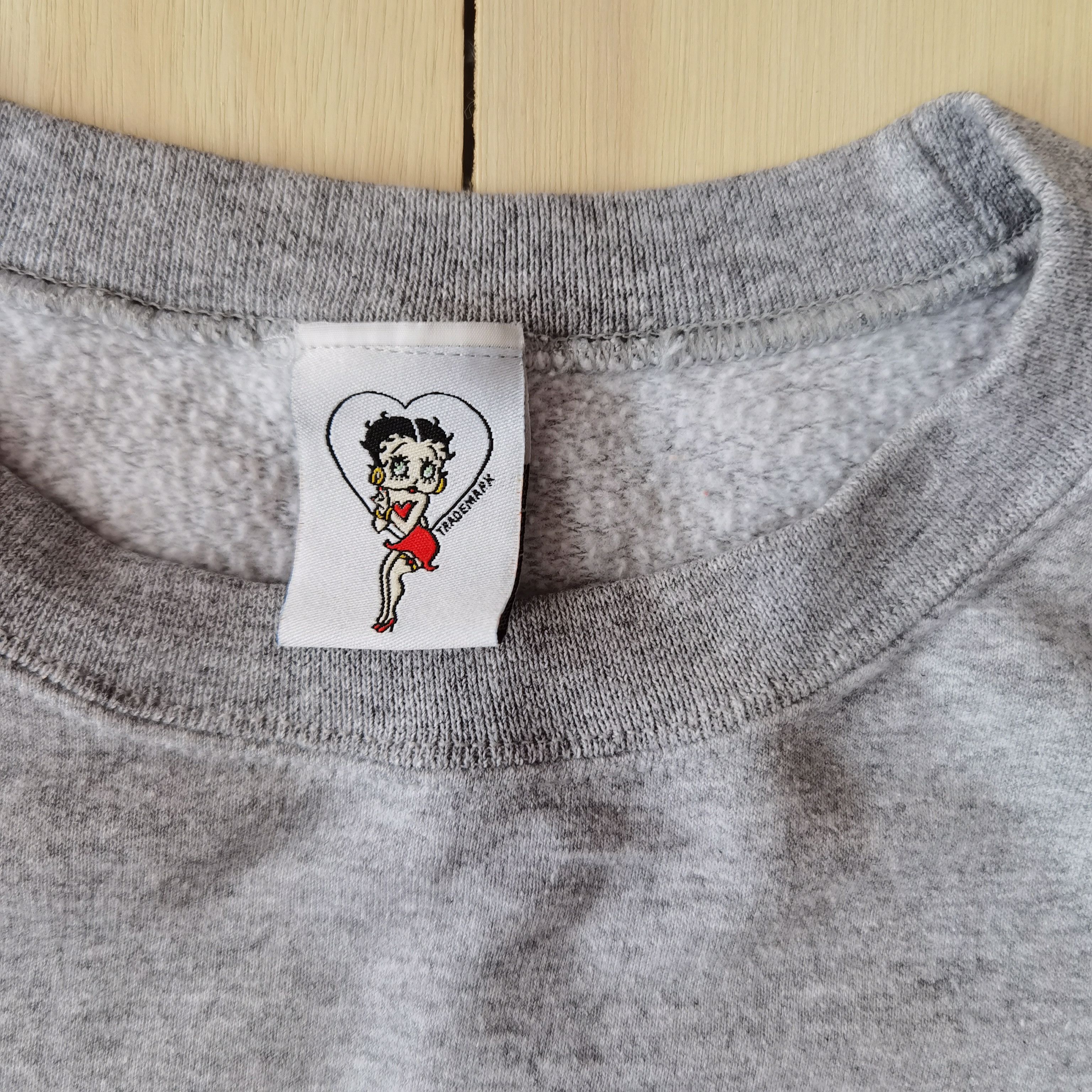 Vintage Betty boop sweatshirt 2004 Size US XL / EU 56 / 4 - 3 Thumbnail