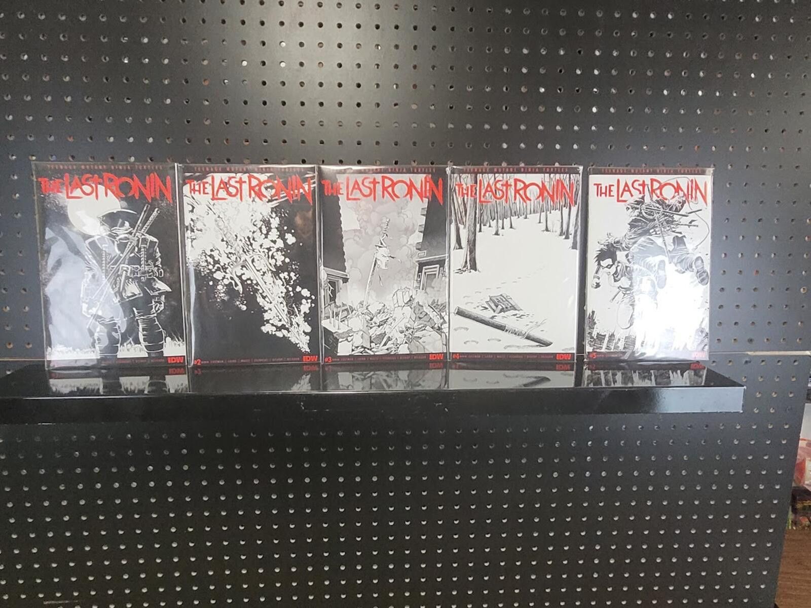 Other TMNT THE LAST RONIN REISSUE SET # 1 - 5 Size ONE SIZE - 1 Thumbnail