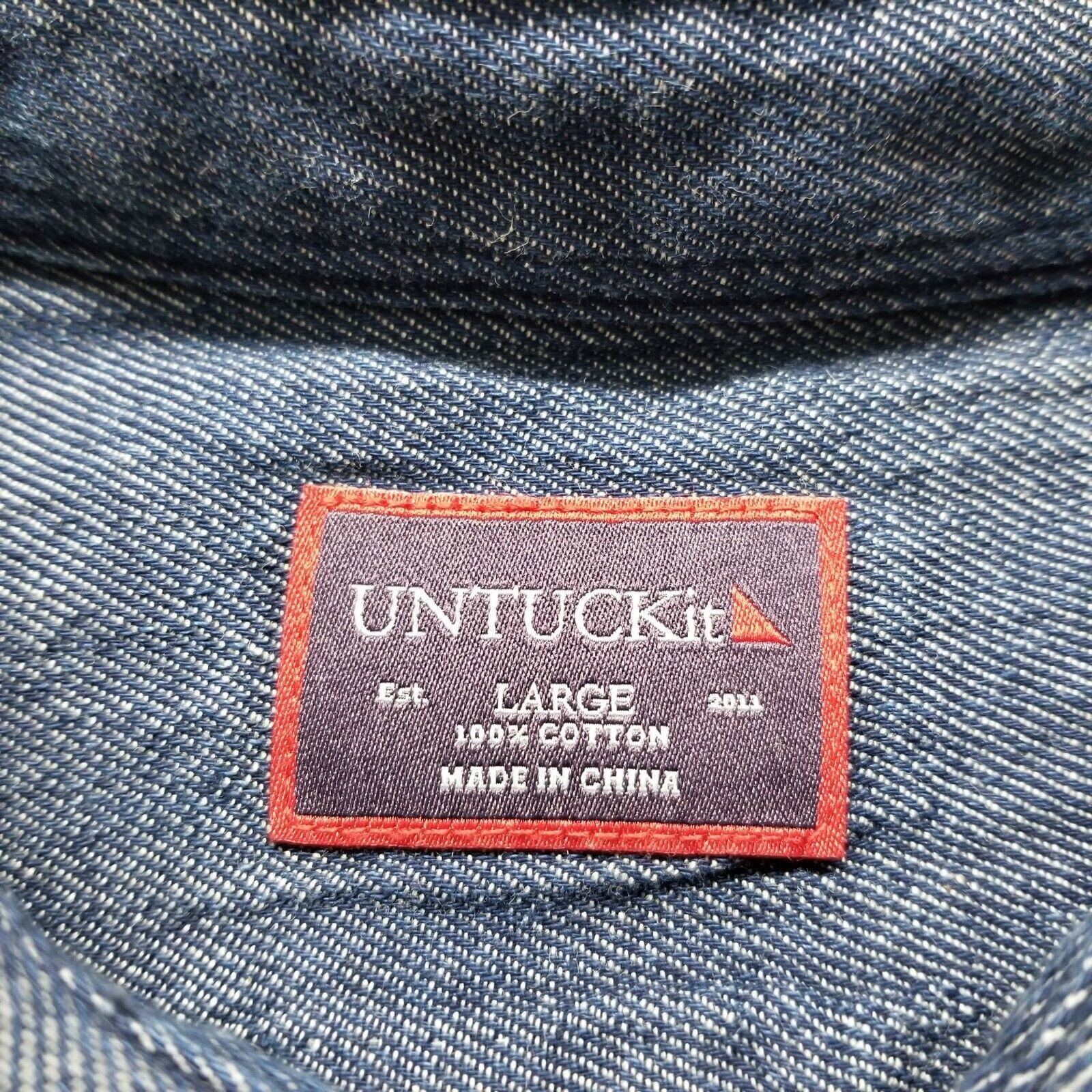 UNTUCKit UNTUCKit Shirt Mens Large Blue Button Up Long Sleeve Cotton Size US L / EU 52-54 / 3 - 8 Thumbnail