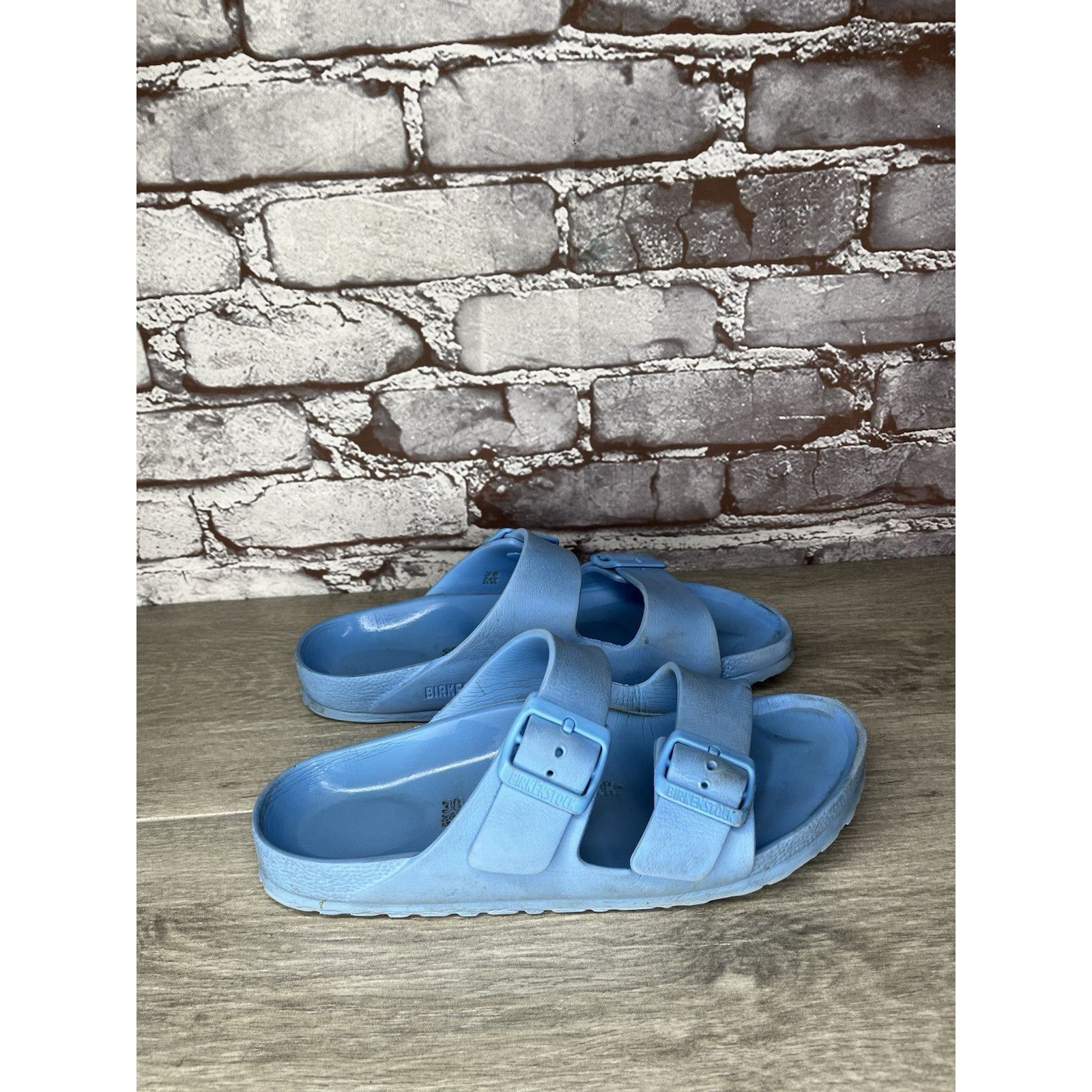 Birkenstock Birkenstock Arizona Essentials Baby Blue Lightweight Sandals Size US 7.5 / IT 37.5 - 4 Thumbnail