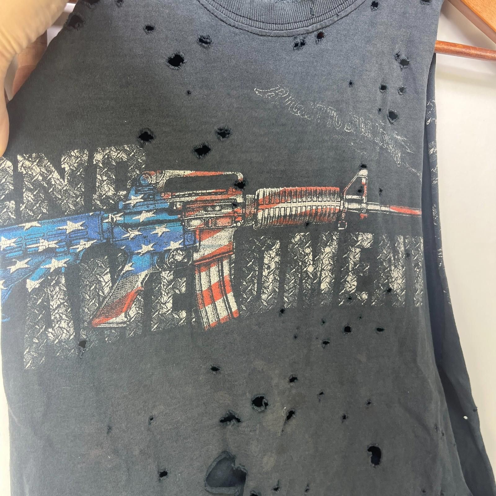 Vintage Vintage Second Amendment Gun USA Rifle T-Shirt Large Size US L / EU 52-54 / 3 - 2 Thumbnail