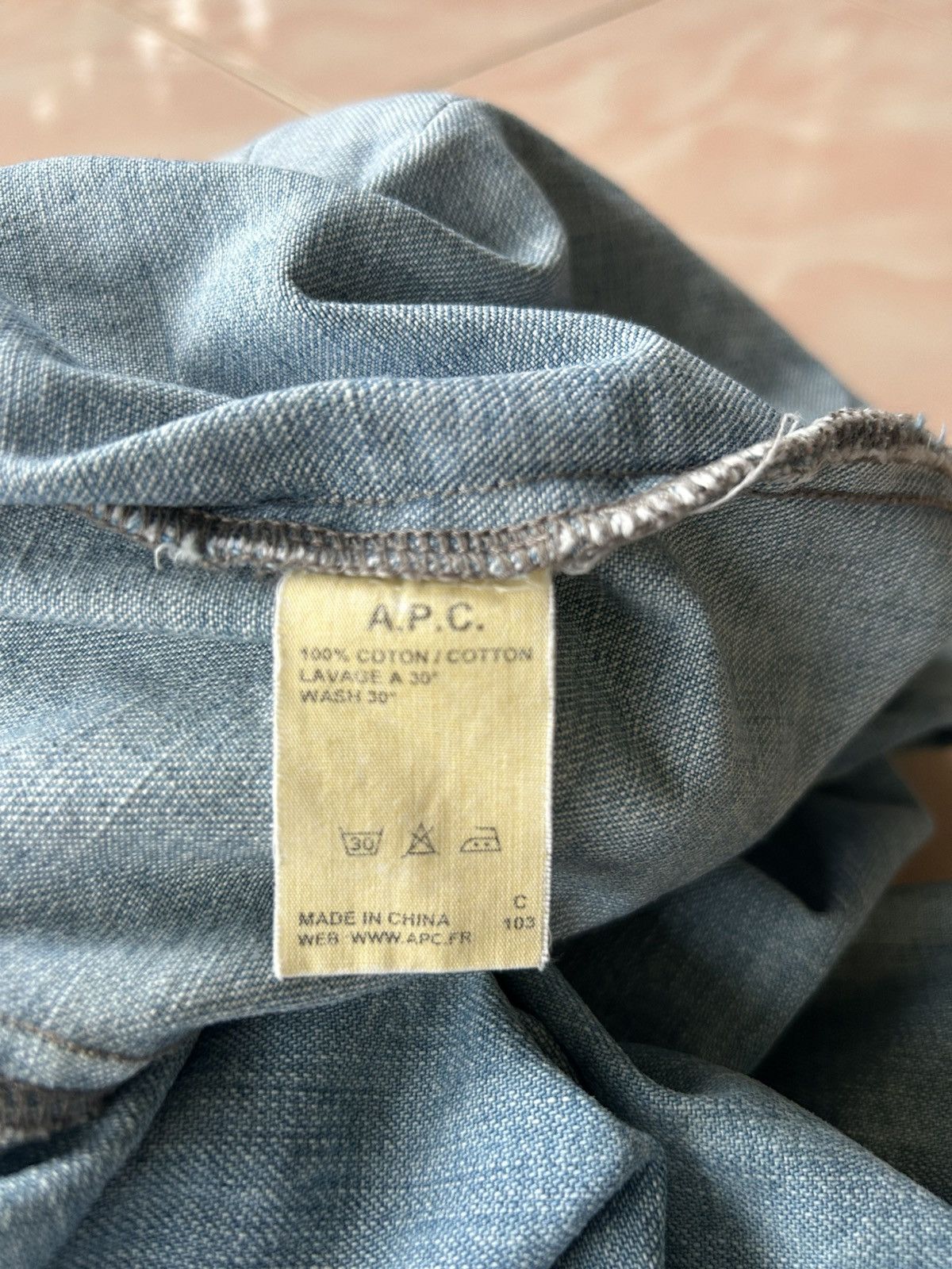 A.P.C. A.P.C Buttons Up Denim Shirt Size US S / EU 44-46 / 1 - 11 Thumbnail