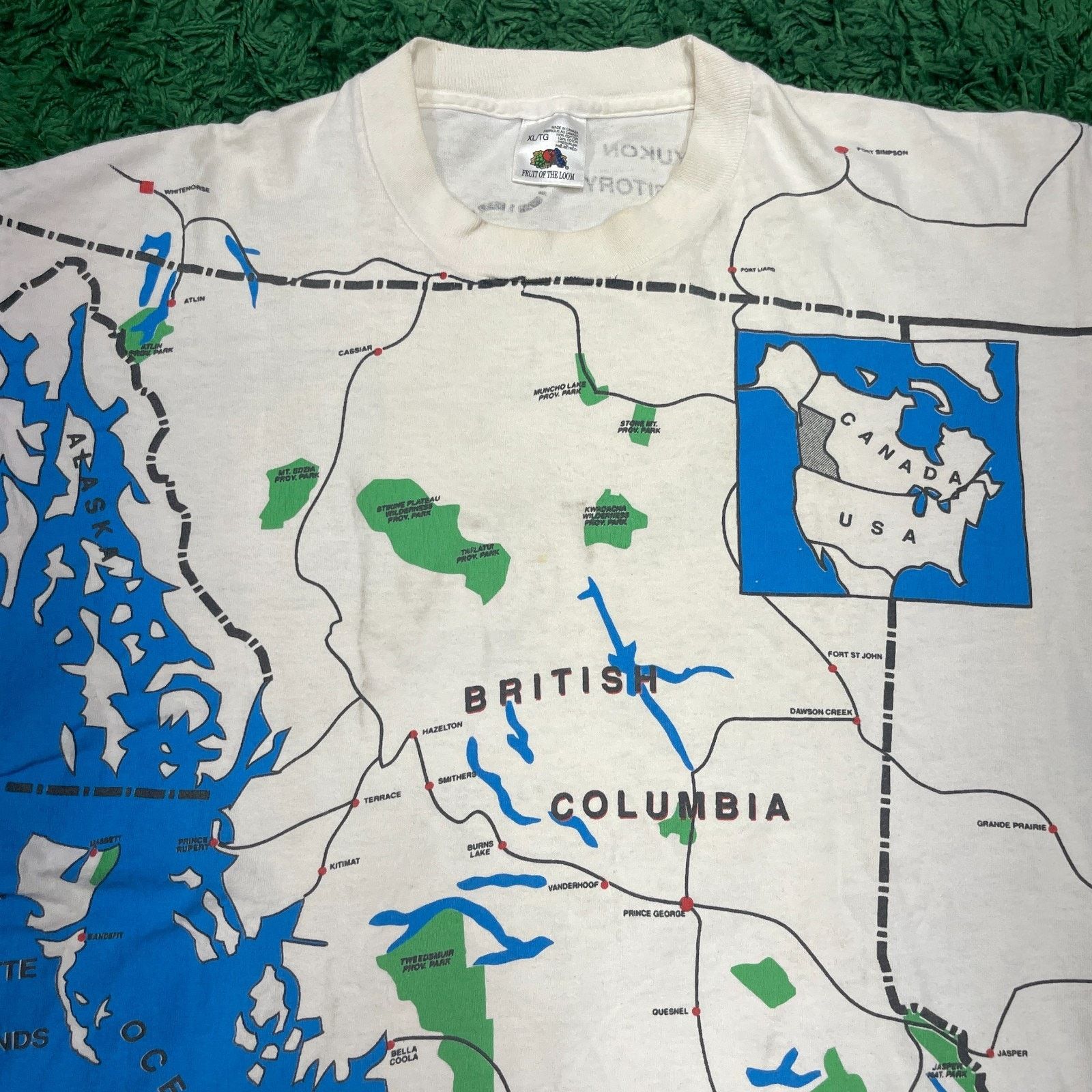 Vintage vintage 1990s British Columbia BC All Over Print Map Tee Size US XL / EU 56 / 4 - 3 Thumbnail