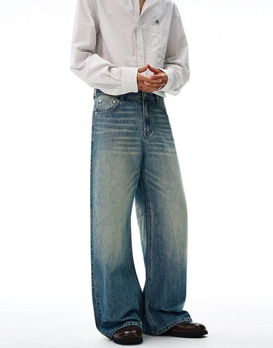 Vintage American whiskered men's straight wide-leg baggy jeans Size US 32 / EU 48 - 2 Thumbnail