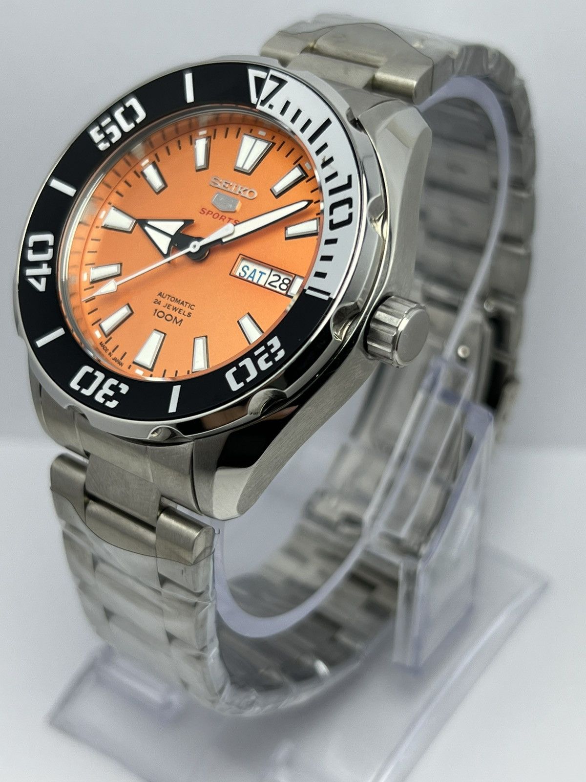 Seiko Seiko Sports Automatic Directional Bazel Day/Date Japan Size 44 - 23 Thumbnail