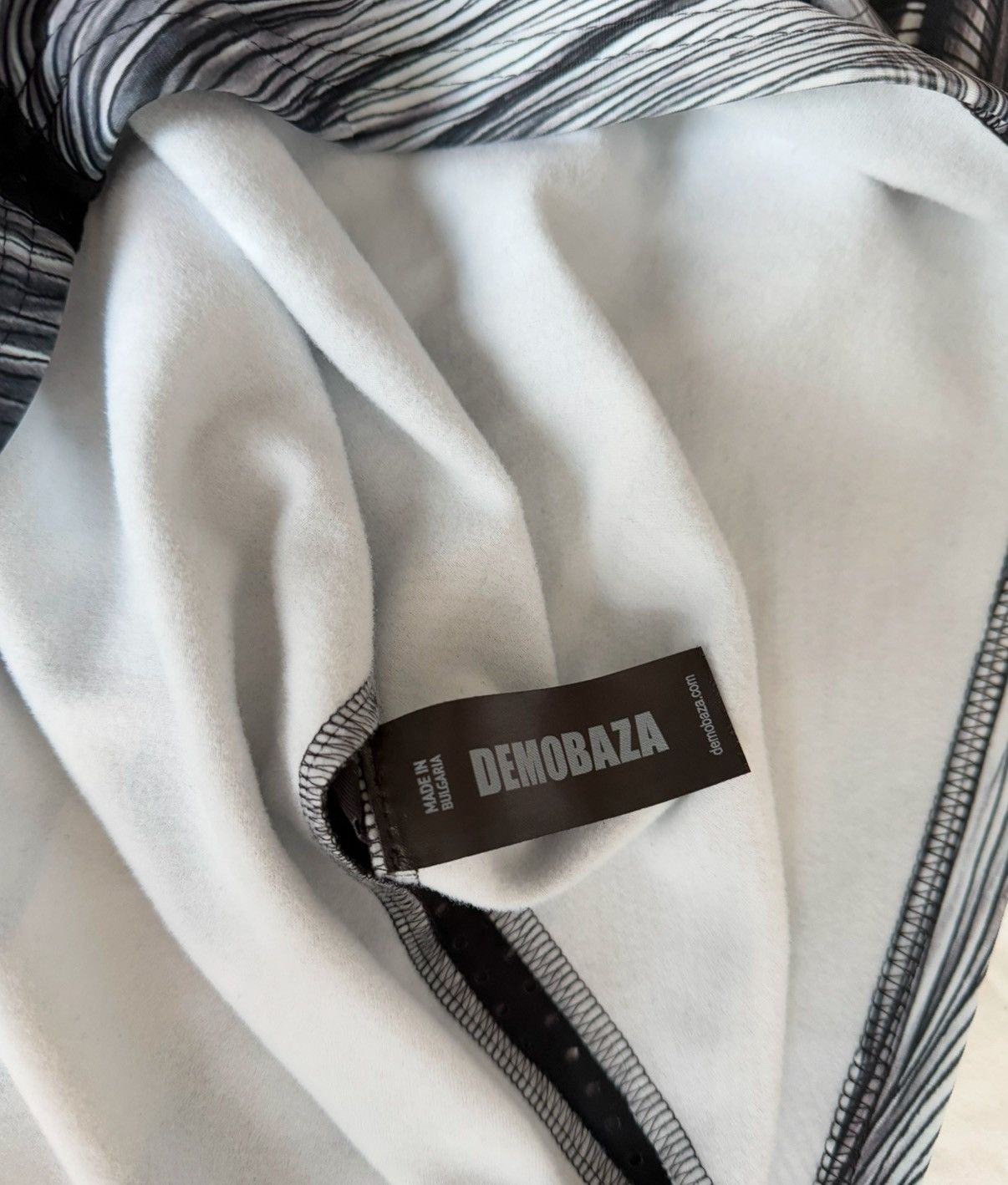 Demobaza Archive Piece TOP EHEIE Size US S / EU 44-46 / 1 - 6 Thumbnail
