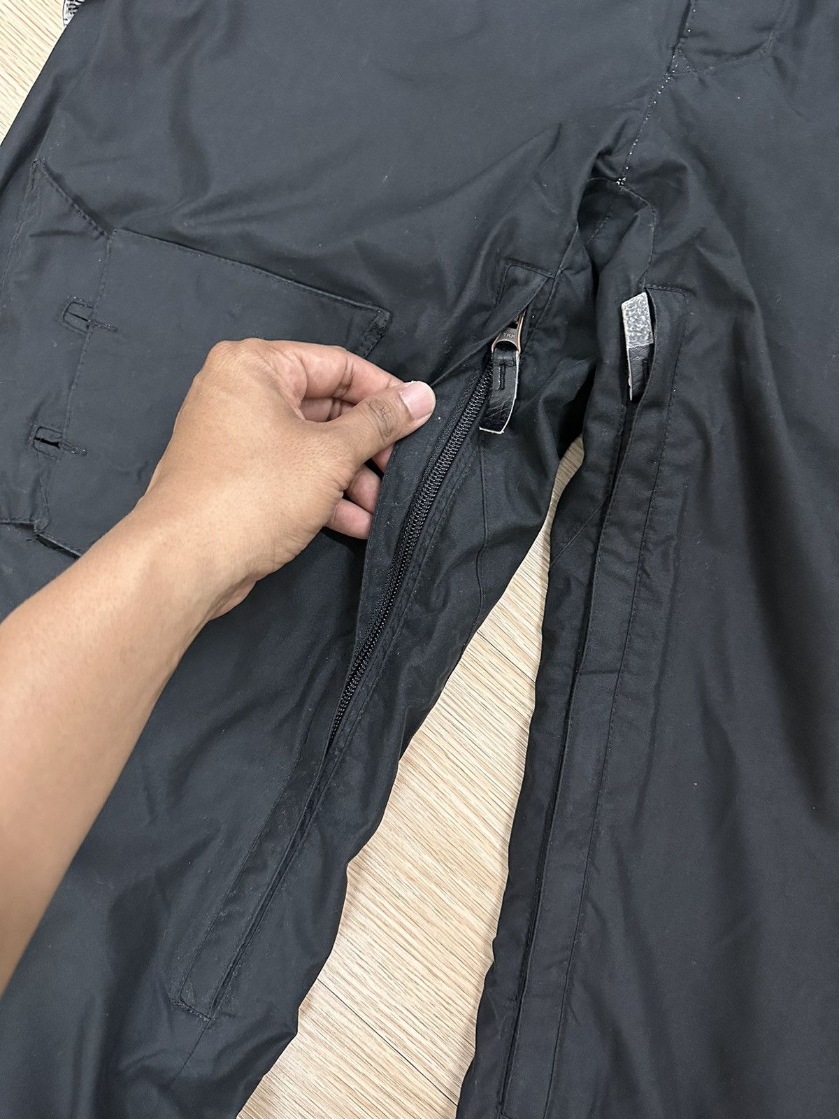 Beauty Beast × Vintage × Volcom Rare Beautiful Vintage Volcom Gorpcore Baggy Parachute Pants Size US 34 / EU 50 - 6 Thumbnail