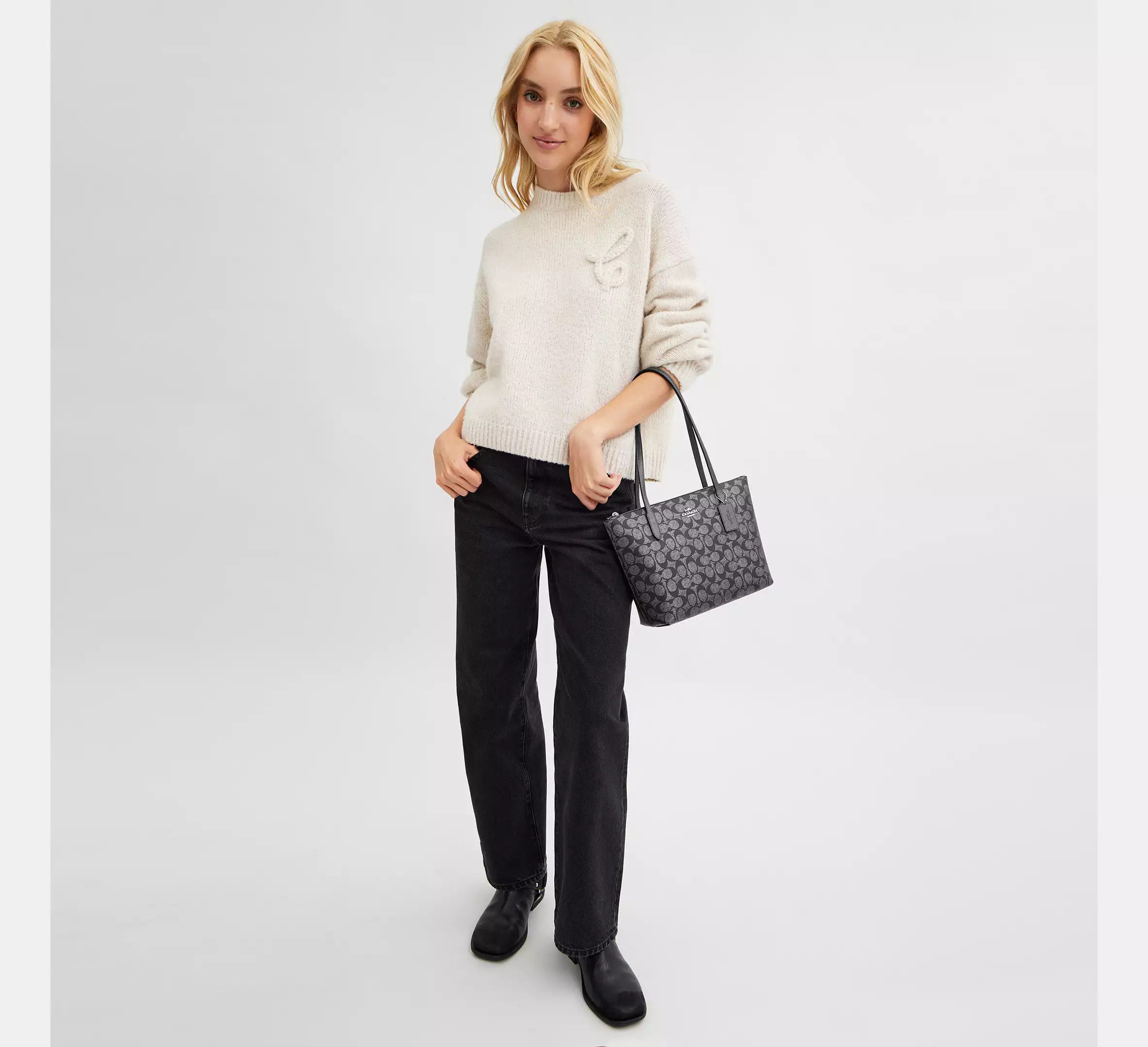 Coach Fiona Zip Tote Bag In Signature Canvas CW396 Size ONE SIZE - 7 Thumbnail