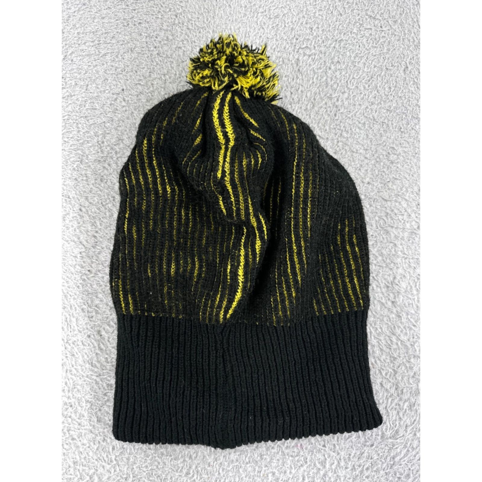 Vintage VINTAGE Army Beanie Toque Knit Hat Adult One Size Black Yellow 100% Acrylic Ski Snow Striped Logo Mens Size ONE SIZE - 2 Thumbnail