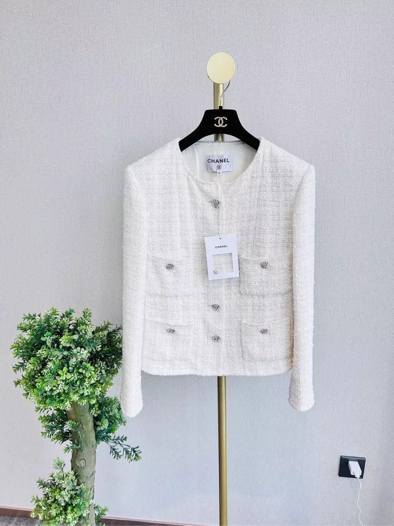 Chanel Chanel 23C Tweed Four-Pocket Jacket - dmc Size US M / EU 48-50 / 2 - 1 Thumbnail