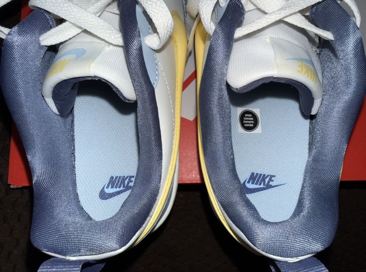 Nike Nike “Puff Print” lowtop Court Borough Recraft, sz7/8.5w NEW Size US 8.5 / IT 38.5 - 16 Thumbnail