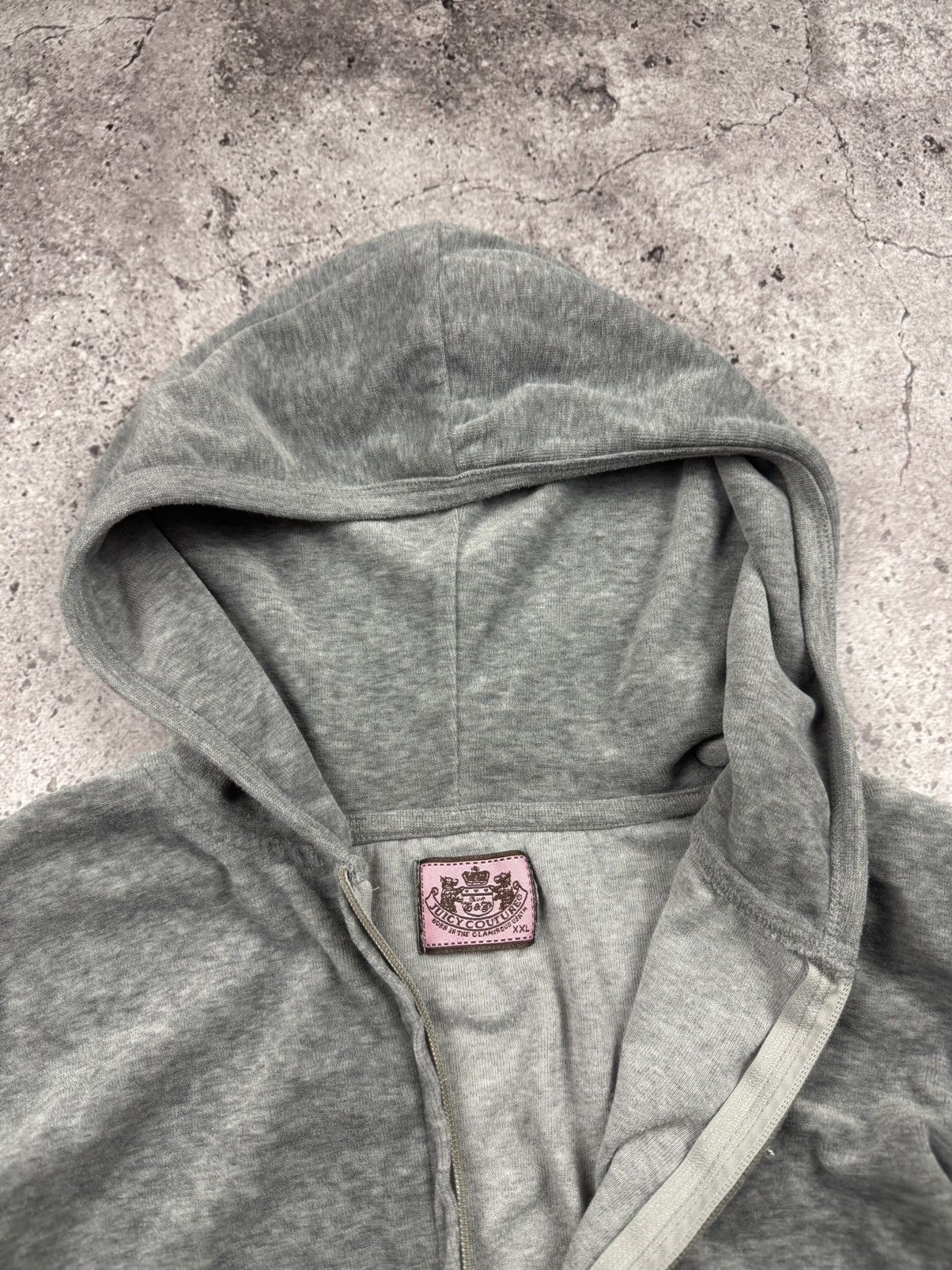 Juicy Couture VINTAGE VELOUR JUICY COUTURE BIG LOGO Y2K ZIP UP HOODIE Size XXL / US 16-18 / IT 52-54 - 6 Thumbnail