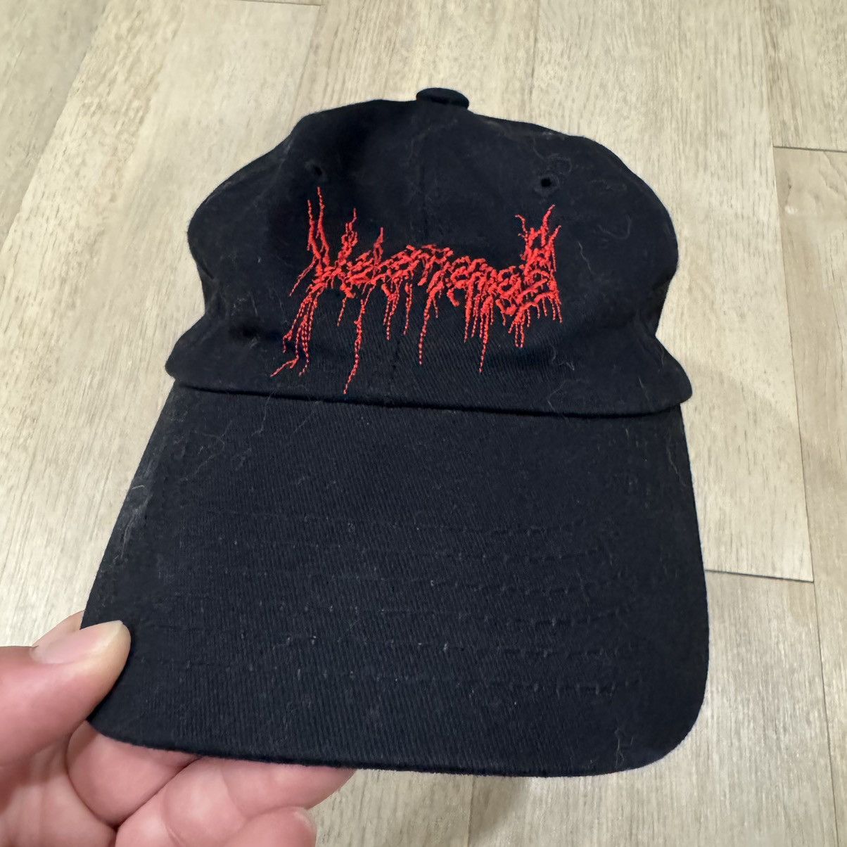 Vetememes Vetememes Metal Logo Hat Size ONE SIZE - 1 Thumbnail