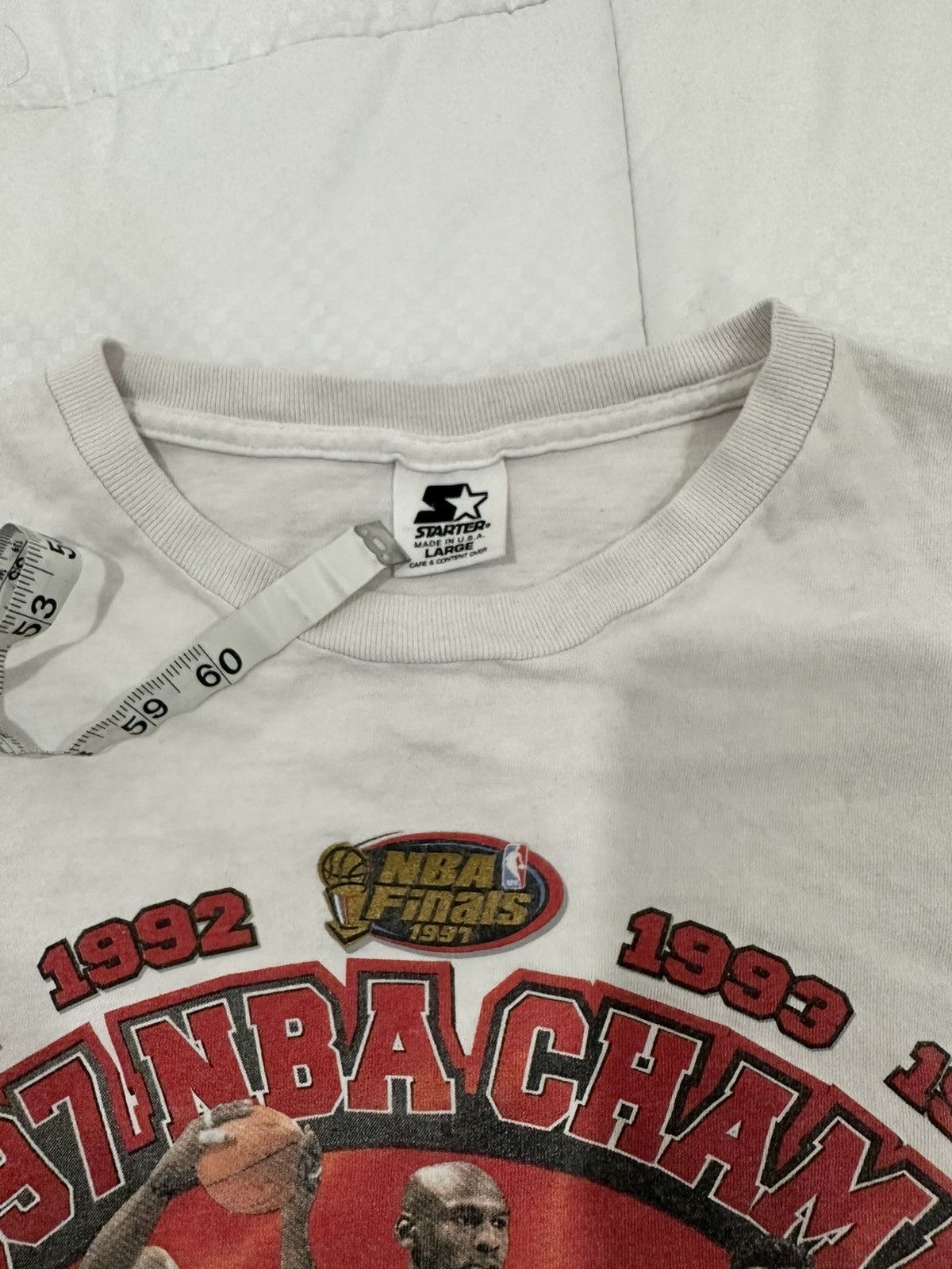NBA × Starter Vintage 1997 Starter Bulls T-Shirt Size US L / EU 52-54 / 3 - 5 Thumbnail