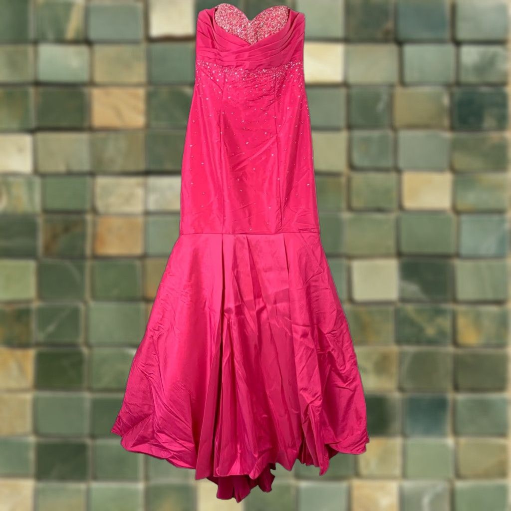 Pinko VINTAGE 90s Flirt by Maggie Sottero Pink Sequin Maxi Dress Prom 4 Womens Size S / US 4 / IT 40 - 1 Thumbnail