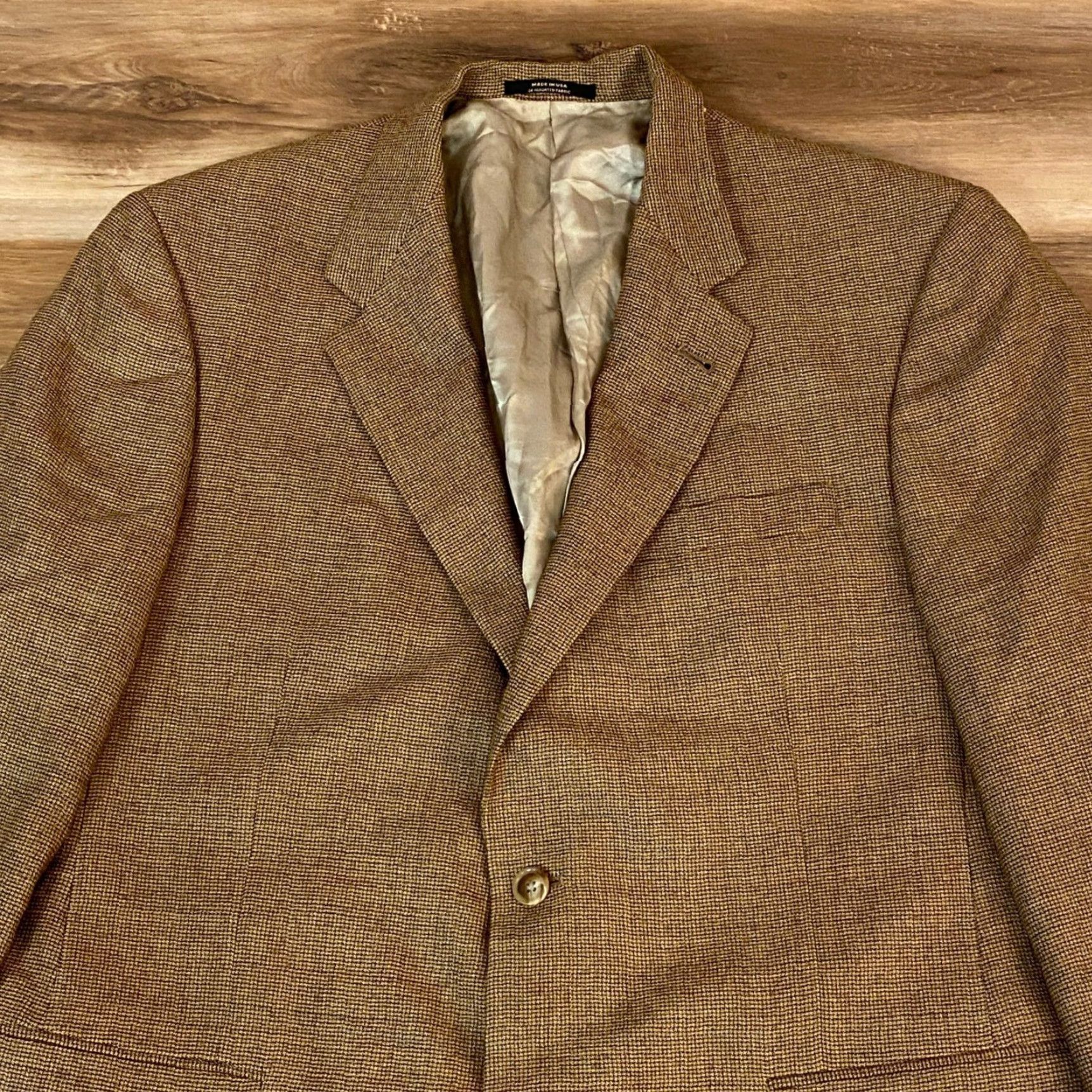 Hart Schaffner Marx Hart Schaffner Marx Sport Coat Mens 42R Brown Blazer Wool Blend Tweed Check Wool Blazer 42R Mens Business Casual Suit Jacket Coat Size 42R - 2 Thumbnail