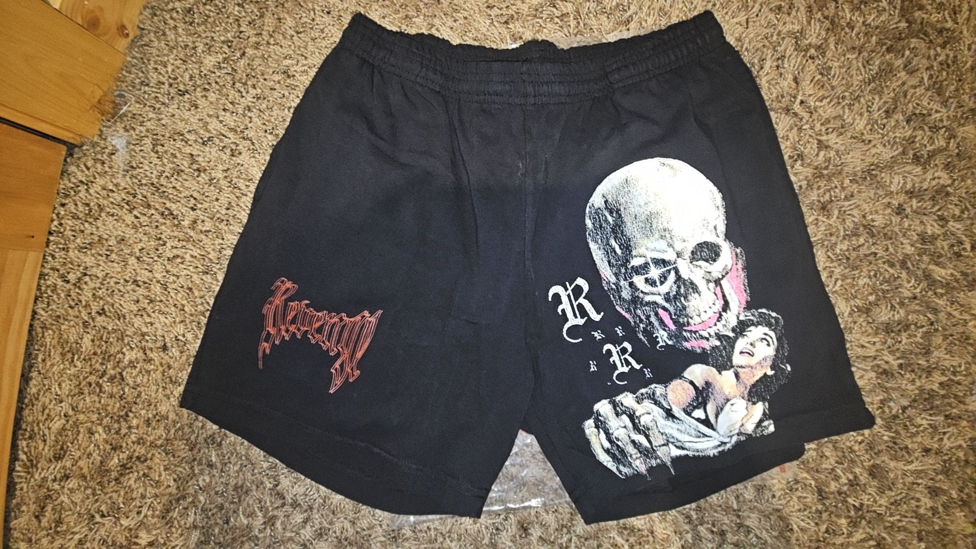 Revenge Paralysis Shorts Size US 36 / EU 52 - 3 Thumbnail