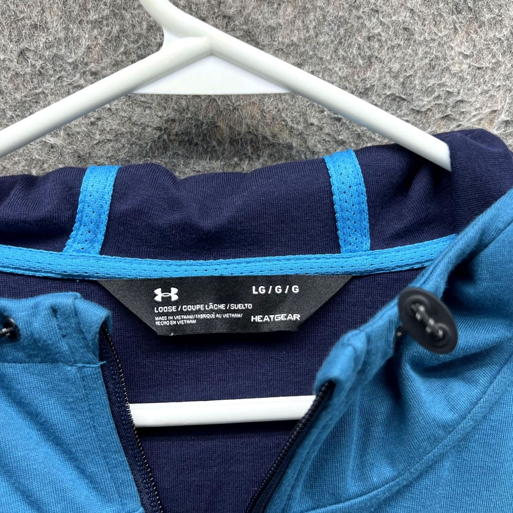 Under Armour VINTAGE Under Armour Hoodie Mens Large Blue HeatGear Full Zip Lightweight Logo Jacket Size US L / EU 52-54 / 3 - 2 Thumbnail
