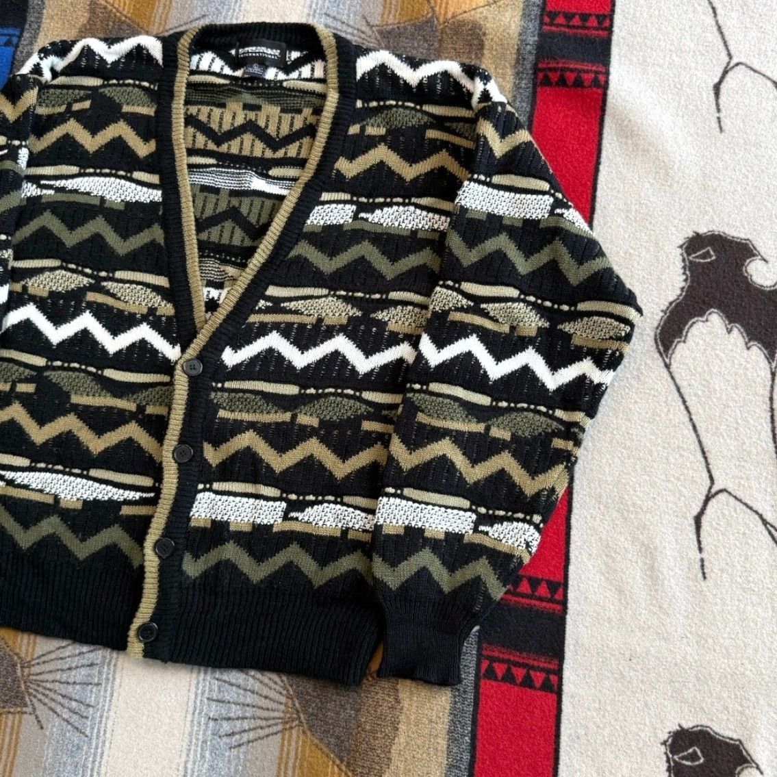Vintage VINTAGE Expressions Cardigan Men’s 90s Sweater Size L Black Long Sleeve Knit Casual Business Workwear Size US L / EU 52-54 / 3 - 4 Thumbnail