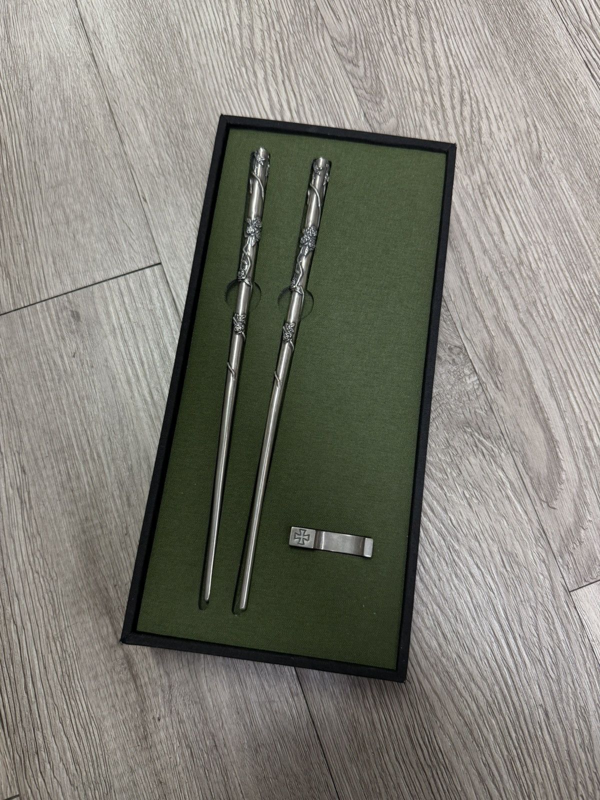 Enfants Riches Deprimes ENFANTS RICHES DÉPRIMÉS Silver Chopsticks Size ONE SIZE - 2 Thumbnail