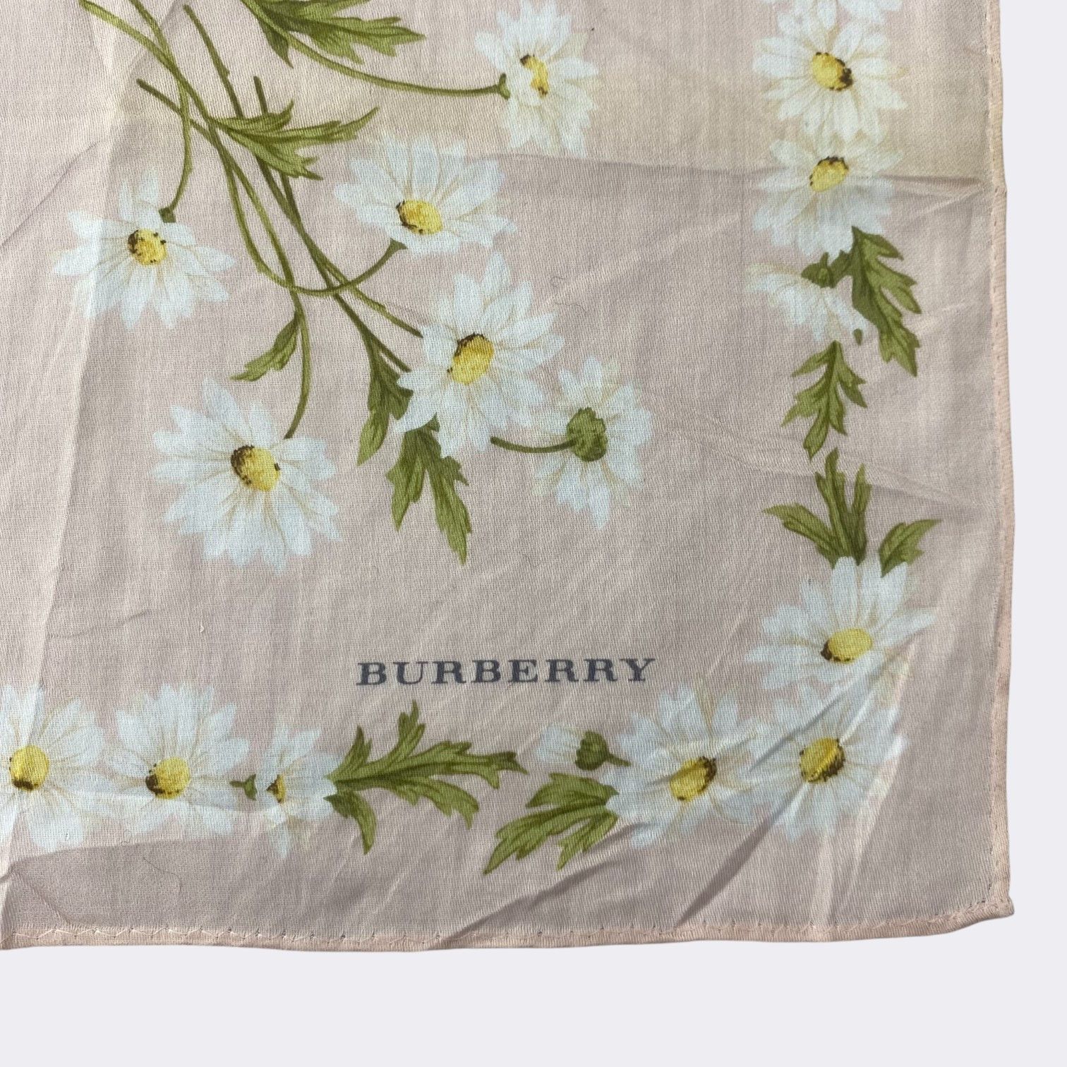 Burberry Vintage Burberry Handkerchief Neckerchief Bandana H119R Size ONE SIZE - 3 Thumbnail