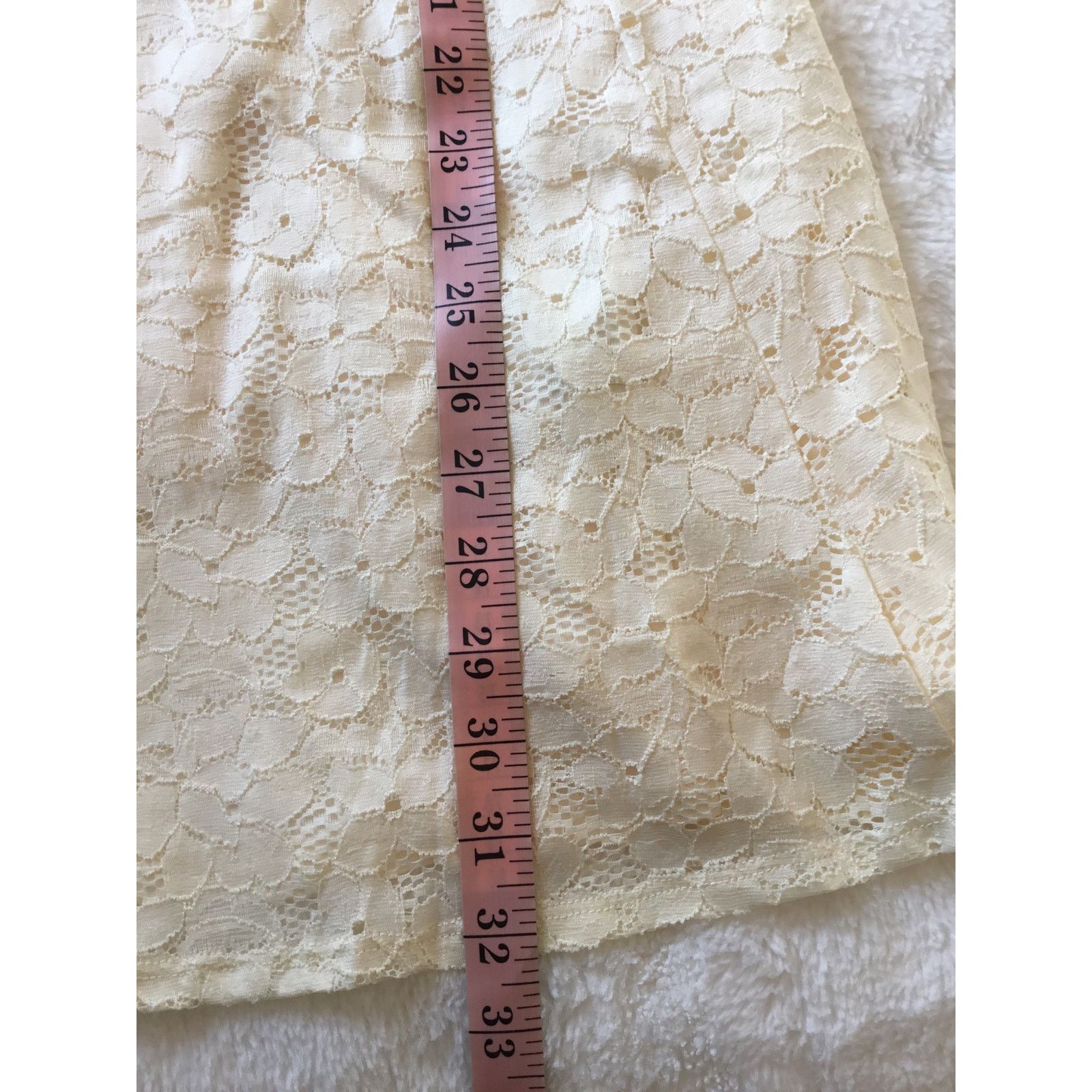 Hollister Hollister Cream Laced Halter Dress Size S / US 4 / IT 40 - 7 Thumbnail