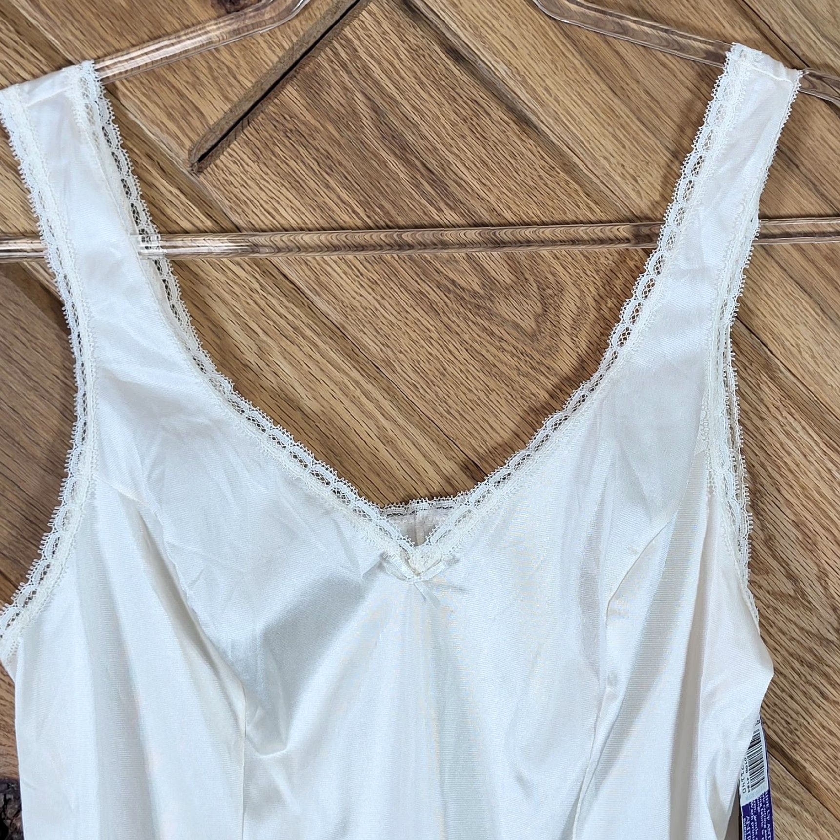 Vintage Vtg Lorraine Womens Camisole 38 Cream Nylon Antron Lace Trim 1980s Victorian USA Mens? Size ONE SIZE - 6 Thumbnail